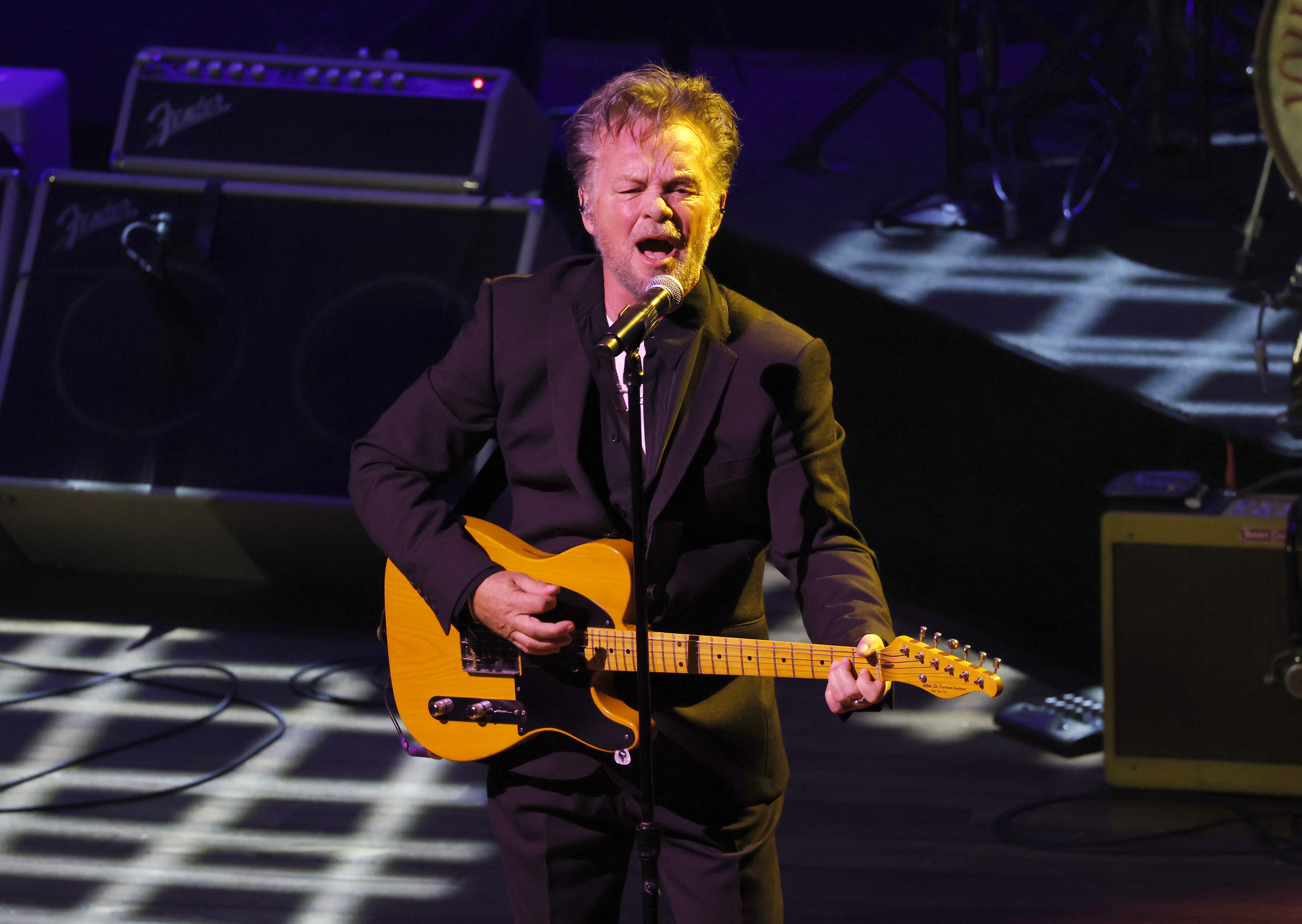 John Mellencamp performs at the Ryman Auditorium on May 08, 2023, in Nashville, Tennessee. | Source: Getty Images