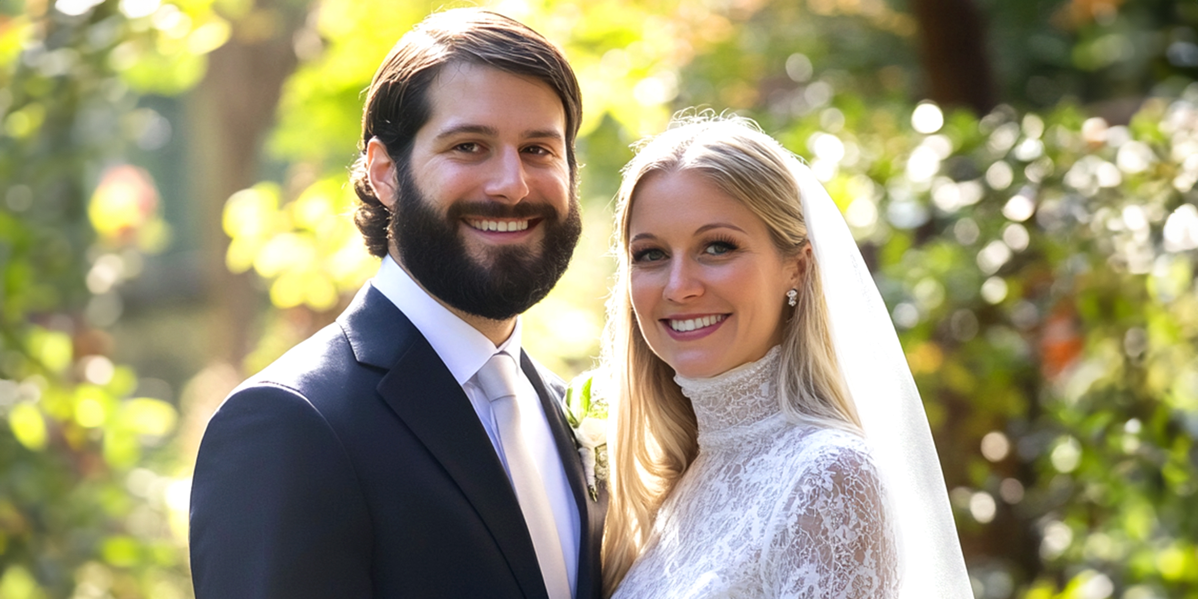 A couple on their wedding day | Source: Amomama