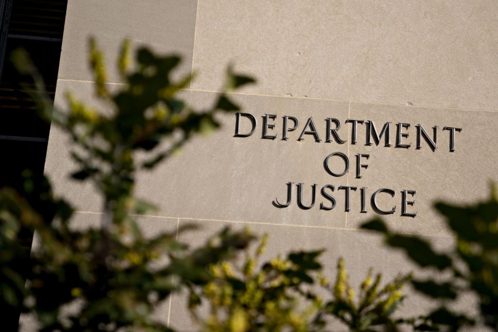 The U.S. Department of Justice (DOJ) headquarters stands in Washington, D.C., U.S, on Wednesday, Feb. 19, 2020 | Photo: Getty Images