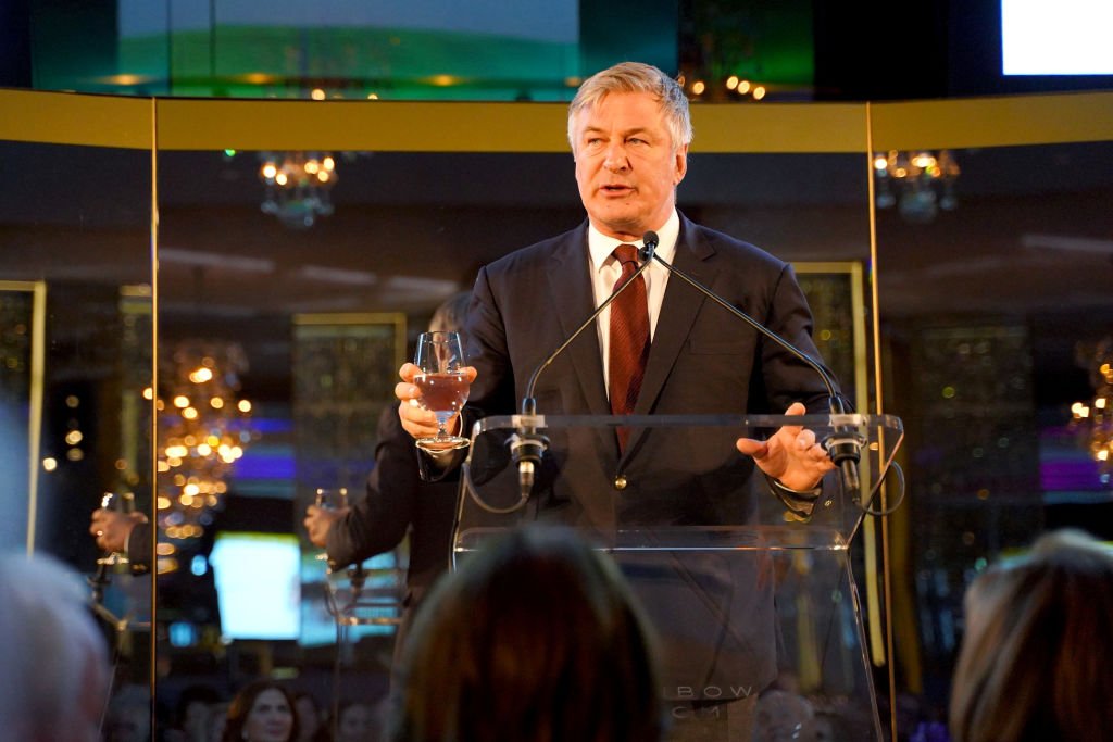 Alec Baldwin speaks onstage at the Guild Hall Academy Of The Arts Achievement Awards 2020  | Photo: Getty Images
