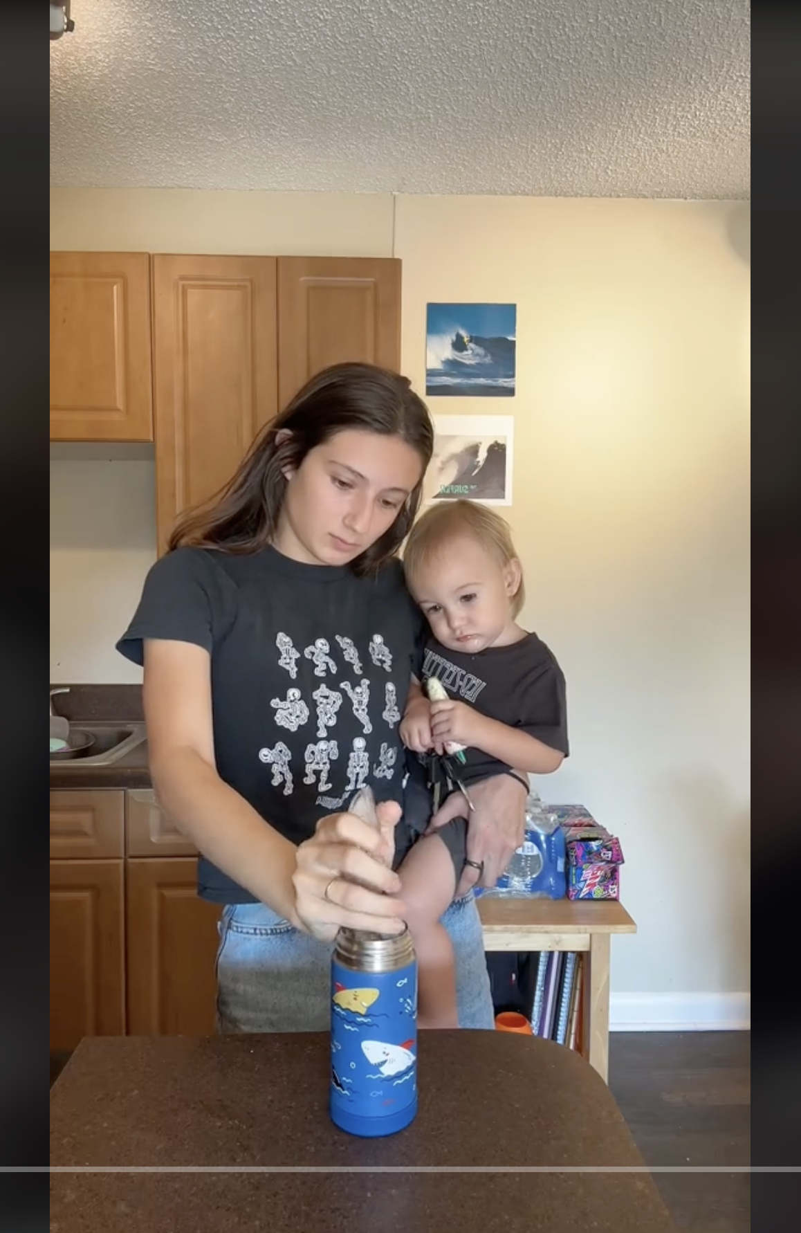Sage Pasch with her toddler, as seen in a video dated September 26, 2023 | Source: TikTok/coffee4lifesage