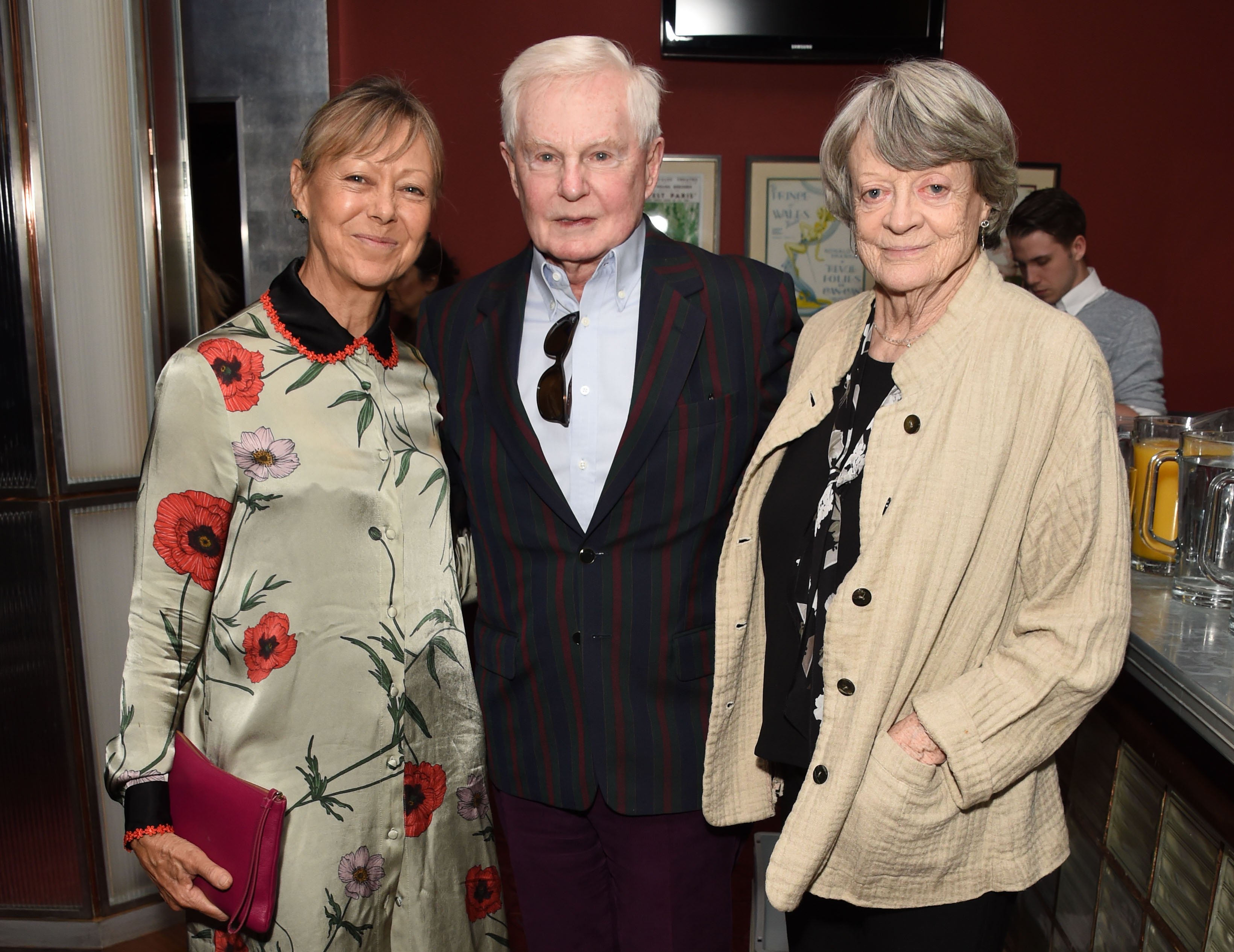Jenny Agutter, Derek Jacobi, and Maggie Smith at the Acting for Others Golden Bucket Awards at The Prince of Wales Theatre on May 4, 2018 in London, England. | Source: Getty Images