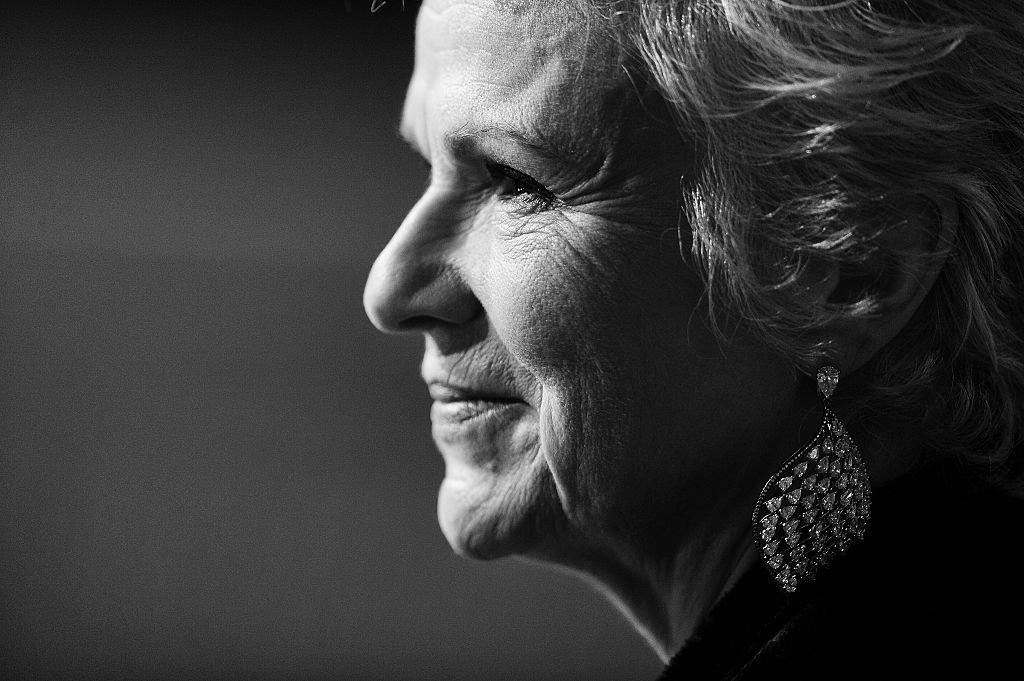 Julie Walters attends the EE British Academy Film Awards at The Royal Opera House on February 14, 2016 in London, England | Photo: Getty Images