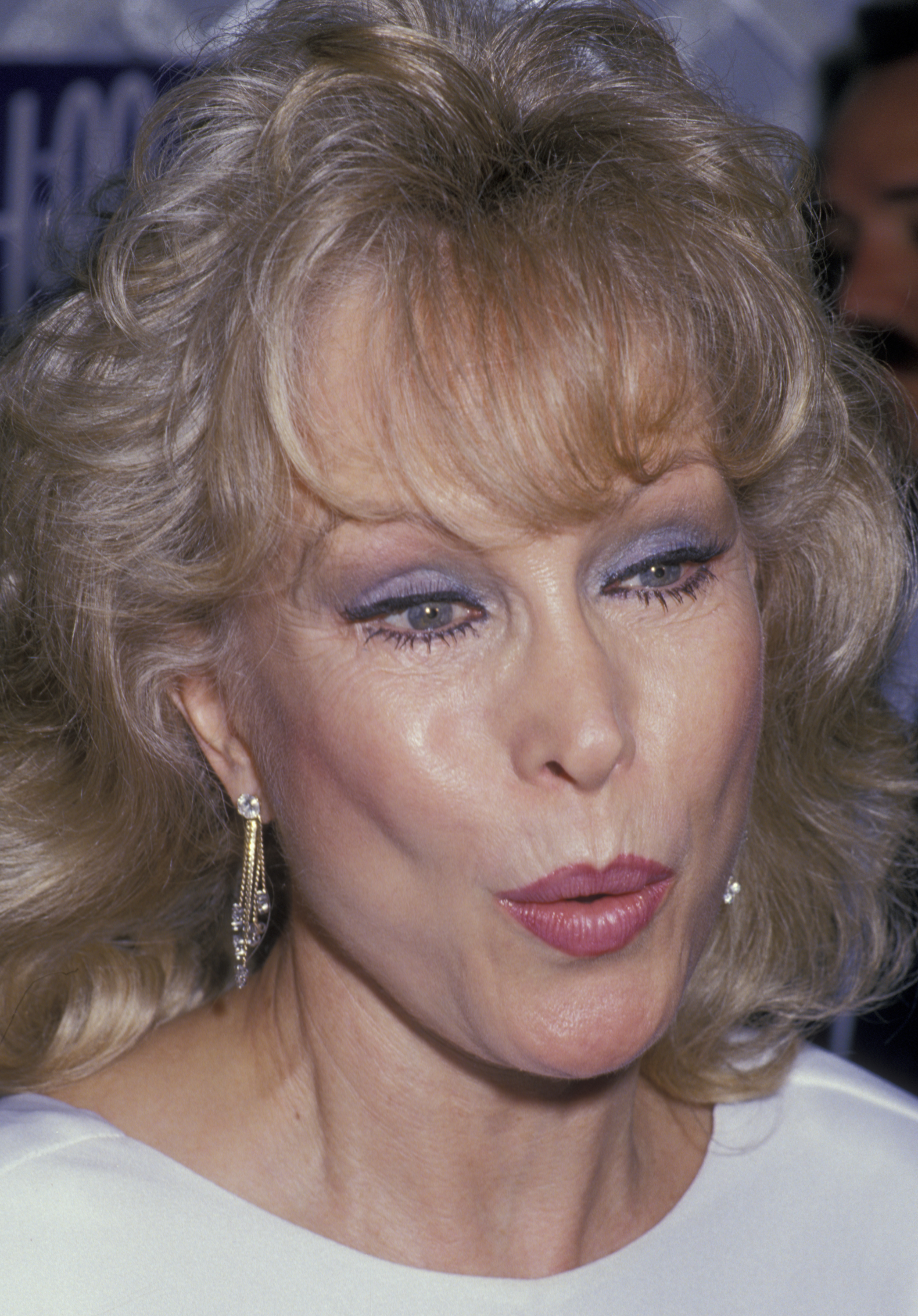 Barbara Eden attends the Beverly Hills 75th Anniversary Party on July 3, 1988, in California. | Source: Getty Images