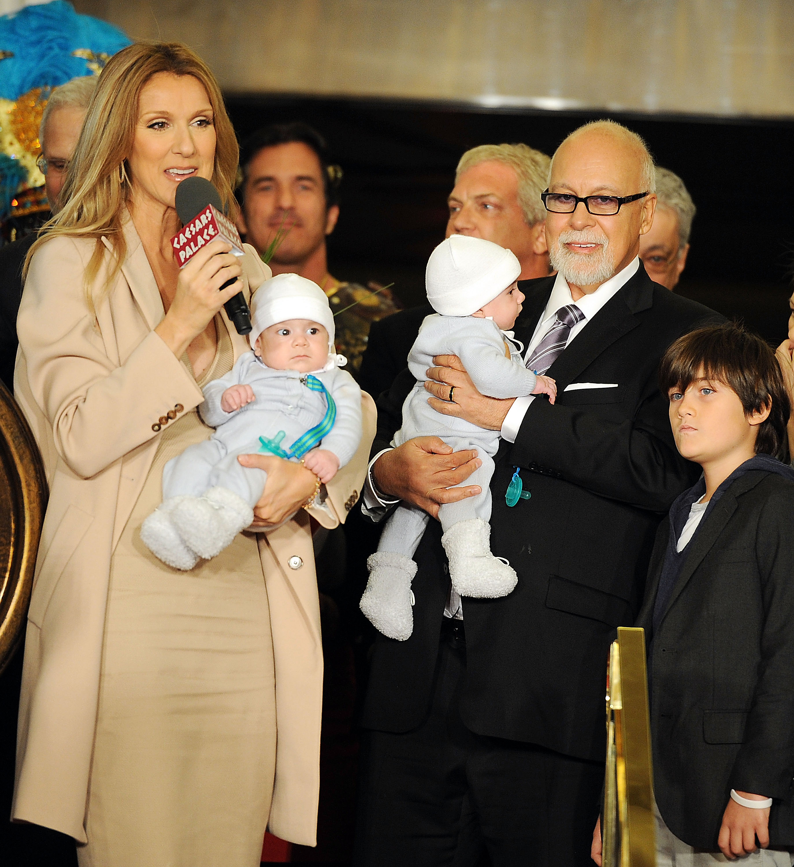 Celine Dion, Nelson, Eddy, Rene, and Rene-Charles Dion Angelil arrive at Caesars Palace in Las Vegas, Nevada, on February 16, 2011. | Source: Getty Images
