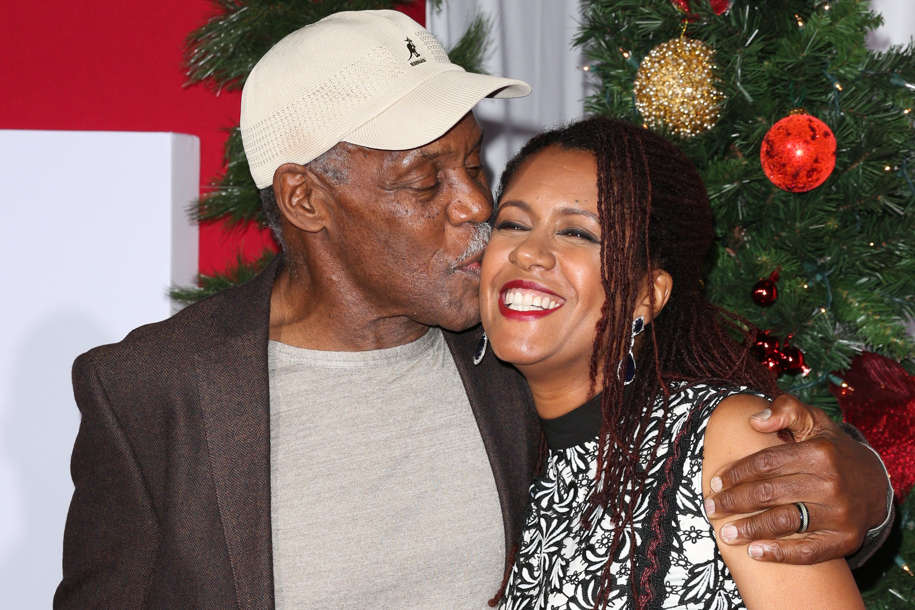 Danny Glover and Elaine Cavalleiro on November 3, 2016 in Westwood, California | Source: Getty Images 