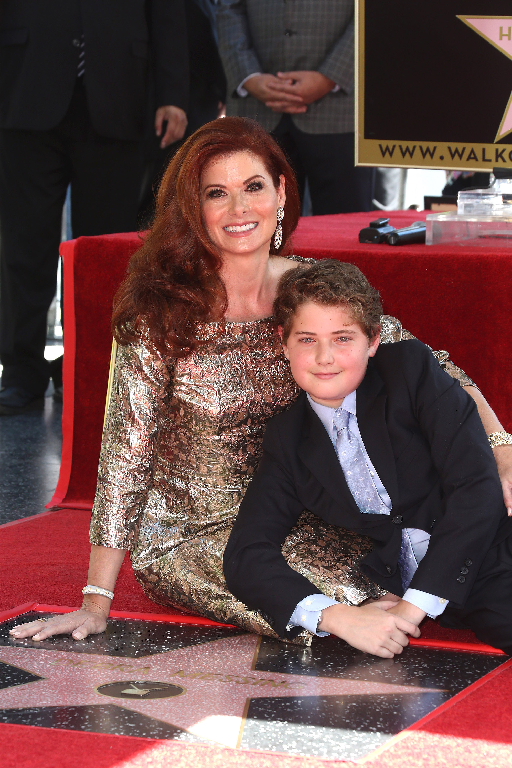 Debra Messing and Roman Zelman pose at the Ceremony Honoring Debra Messing With a Star On The Hollywood Walk Of Fame on October 6, 2017, in Hollywood, California. | Source: Getty Images