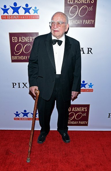 Ed Asner at his 90th Birthday Party and Celebrity Roast at The Roosevelt Hotel in Hollywood, California. | Photo: Getty Images