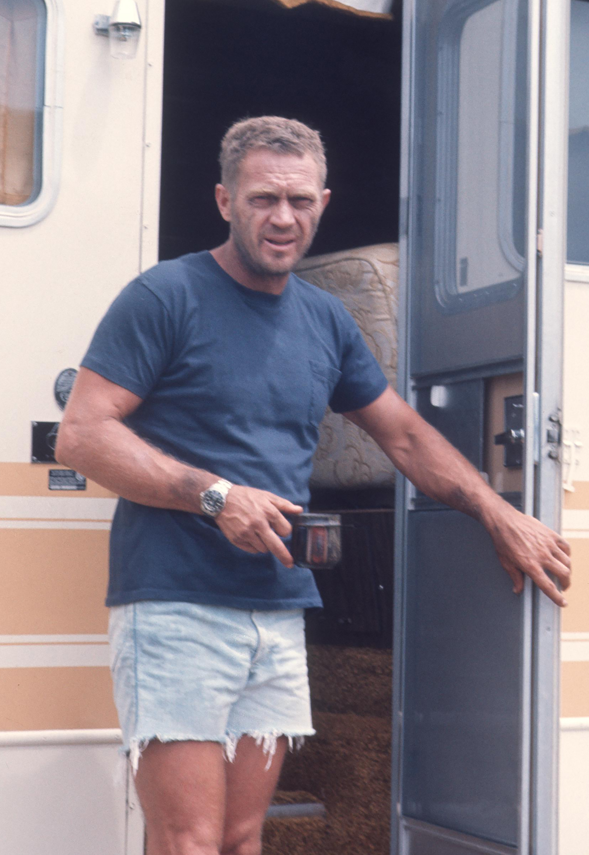 Steve McQueen filming "Papillon" at Montego Bay, Jamaica on April 18, 1973 | Source: Getty Images