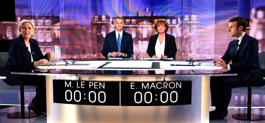 Nathalie Saint-Cricq lors du débat entre Emmanuel Macron et Marine Le Pen | Photo : Getty Images