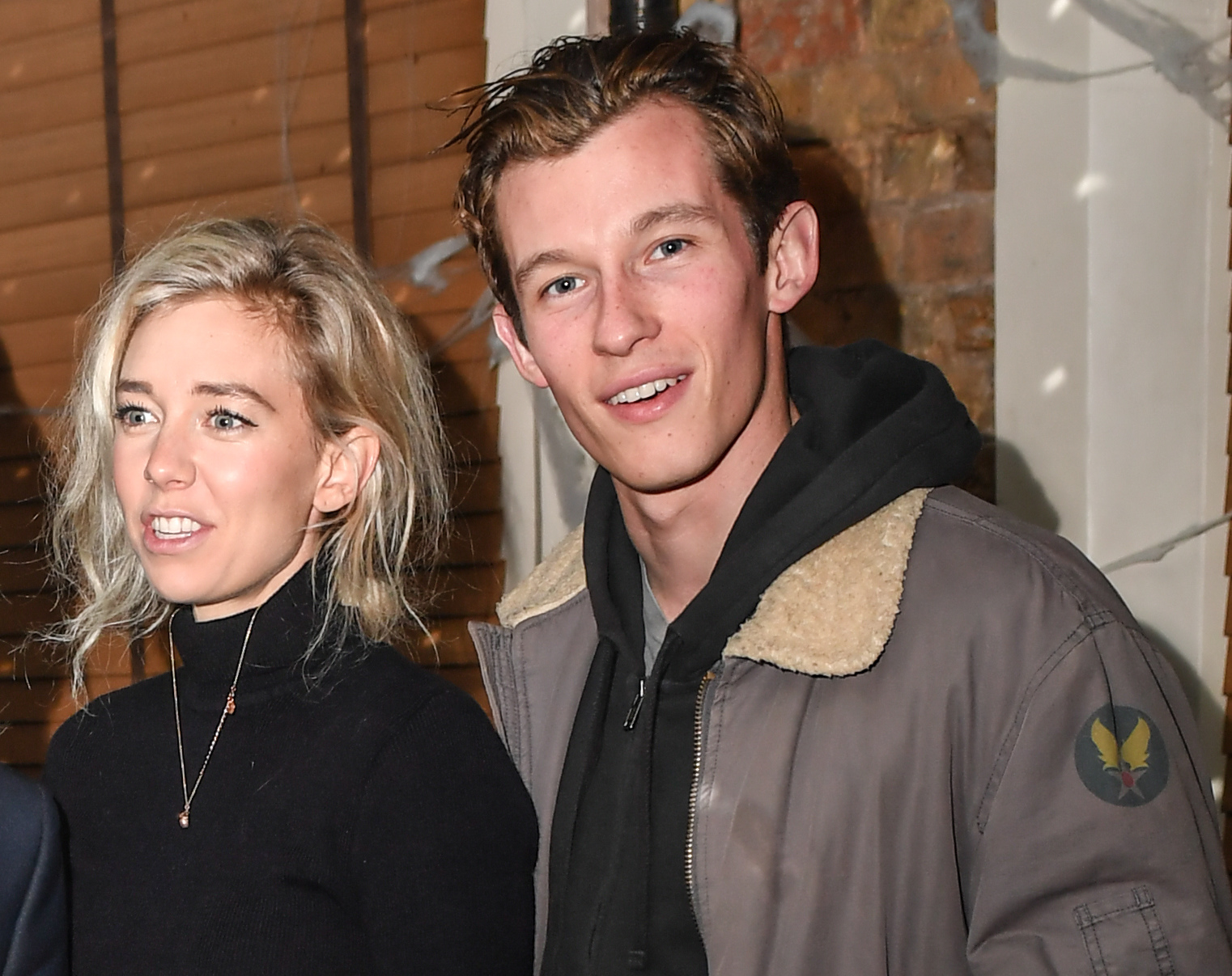 Vanessa Kirby and Callum Turner at a Halloween Party in London on October 27, 2017. | Source: Getty Images