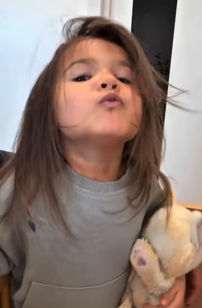 Shemar Moore's daughter, Frankie Moore, blowing a kiss at the camera, from a video dated January 13, 2026 | Source: Instagram/shemarfmoore