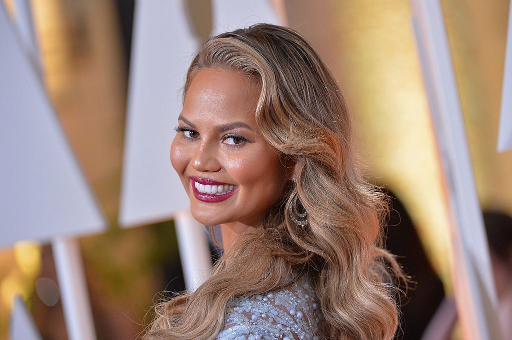  Model Chrissy Teigen attends the 87th Annual Academy Awards at Hollywood & Highland Center on February 22, 2015 in Hollywood, California. | Source: Getty Images