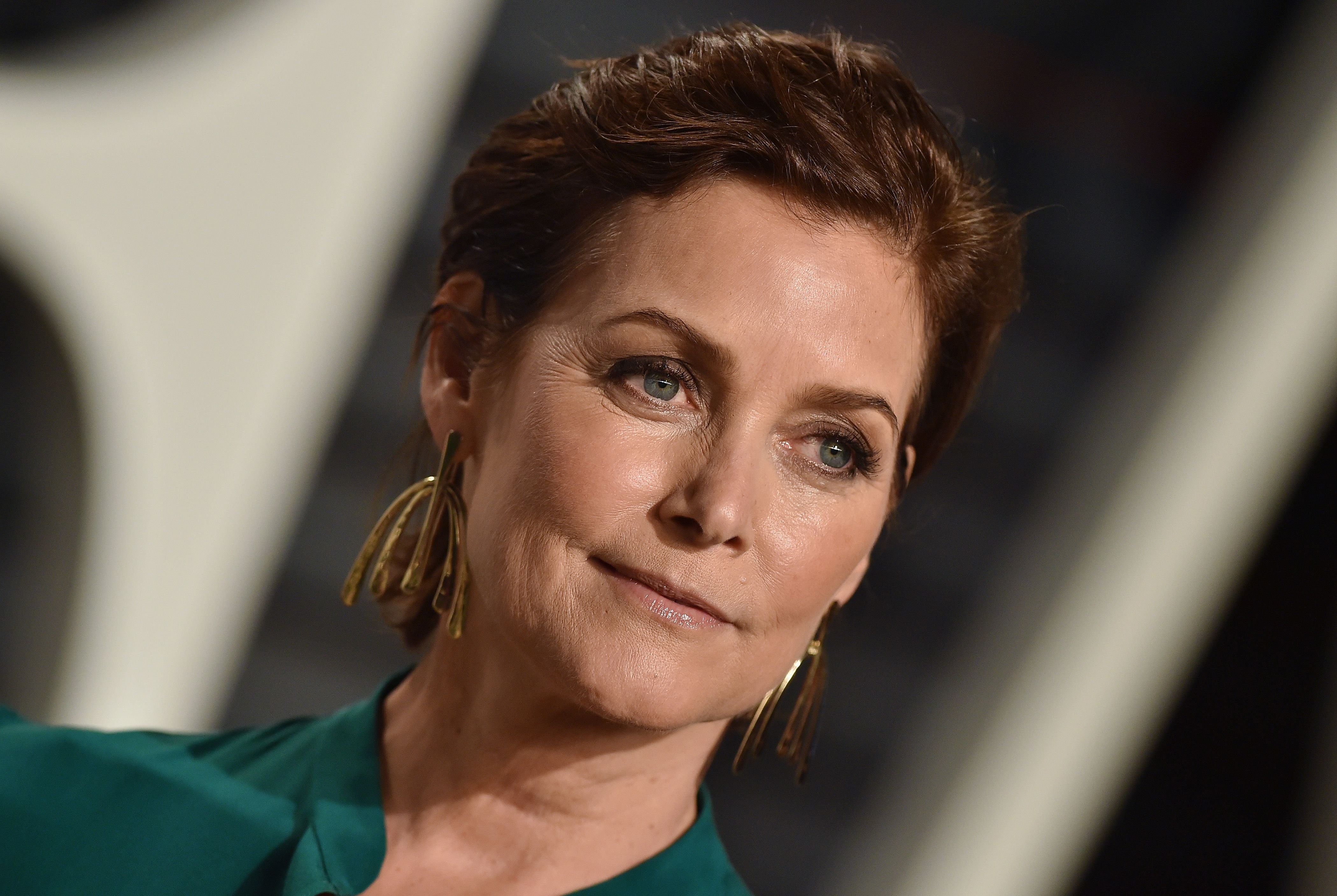 Carey Lowell during the 2017 Vanity Fair Oscar Party Hosted By Graydon Carter at Wallis Annenberg Center for the Performing Arts on February 26, 2017 in Beverly Hills, California. | Source: Getty Images