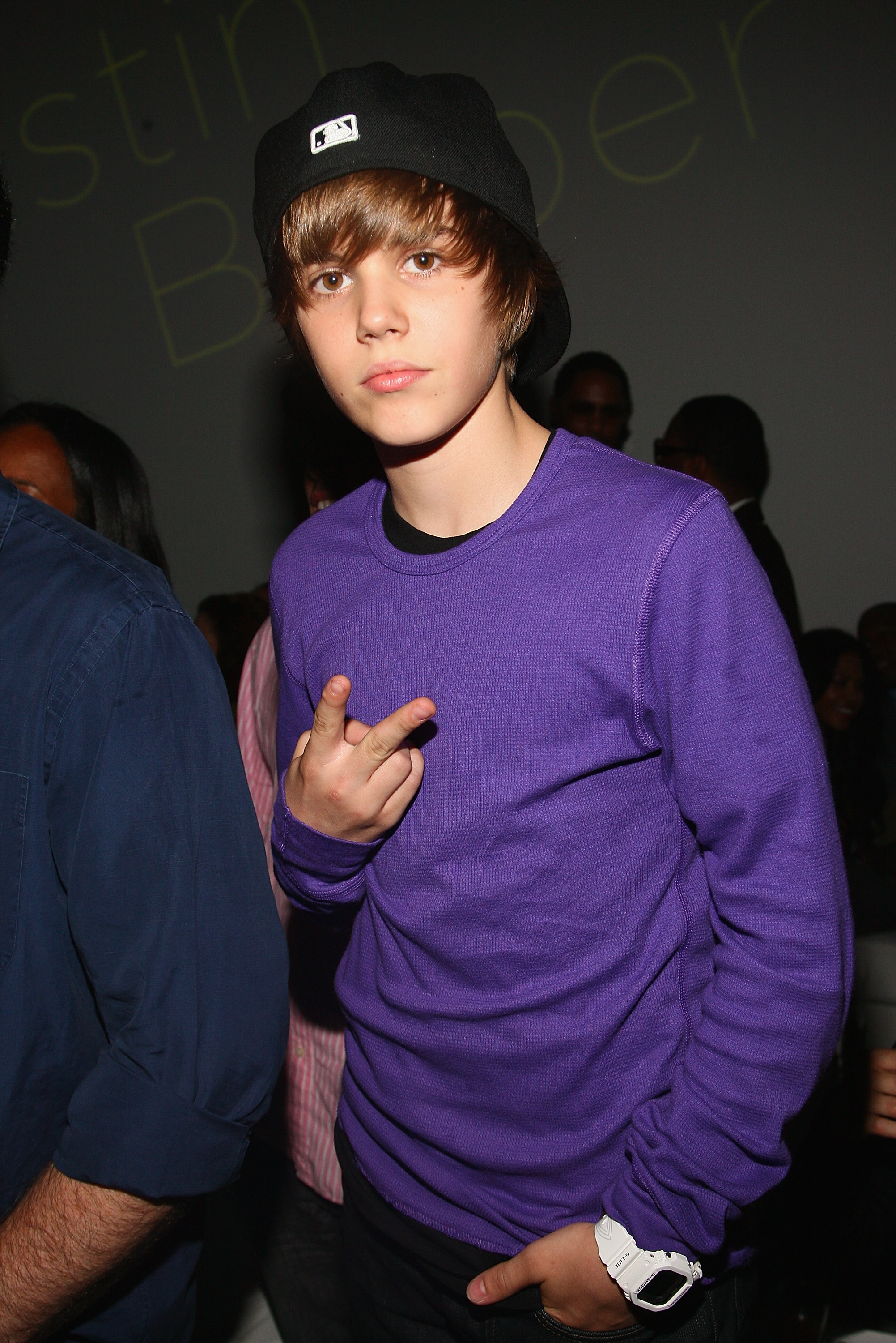 Justin Bieber attends the Island Def Jam Spring Collection party at Stephen Weiss Studio on May 20, 2009 in New York City. | Source: Getty Images