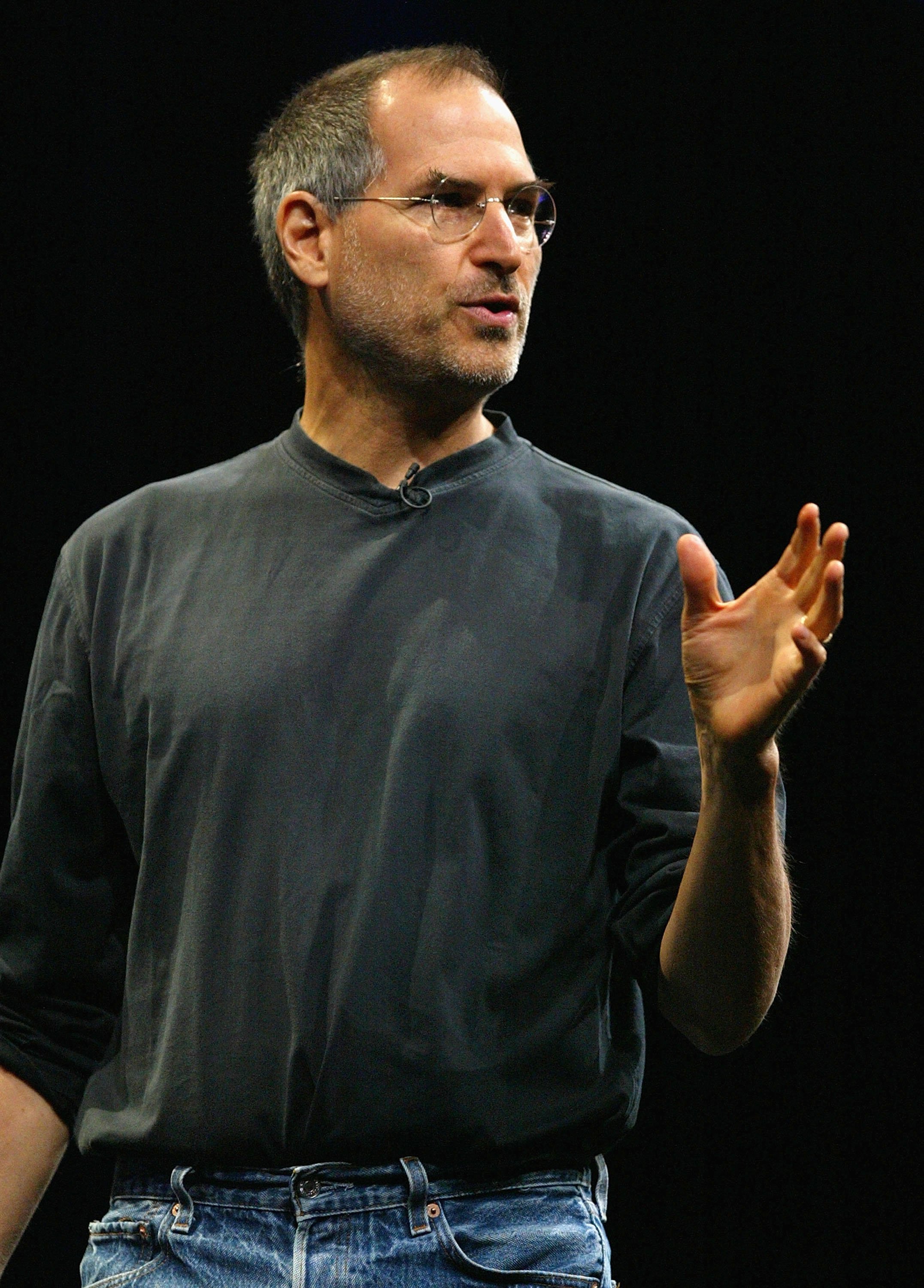 Steve Jobs delivers the keynote address at the 2004 Worldwide Developers Conference June 28, 2004, in San Francisco, California. | Source: Getty Images.