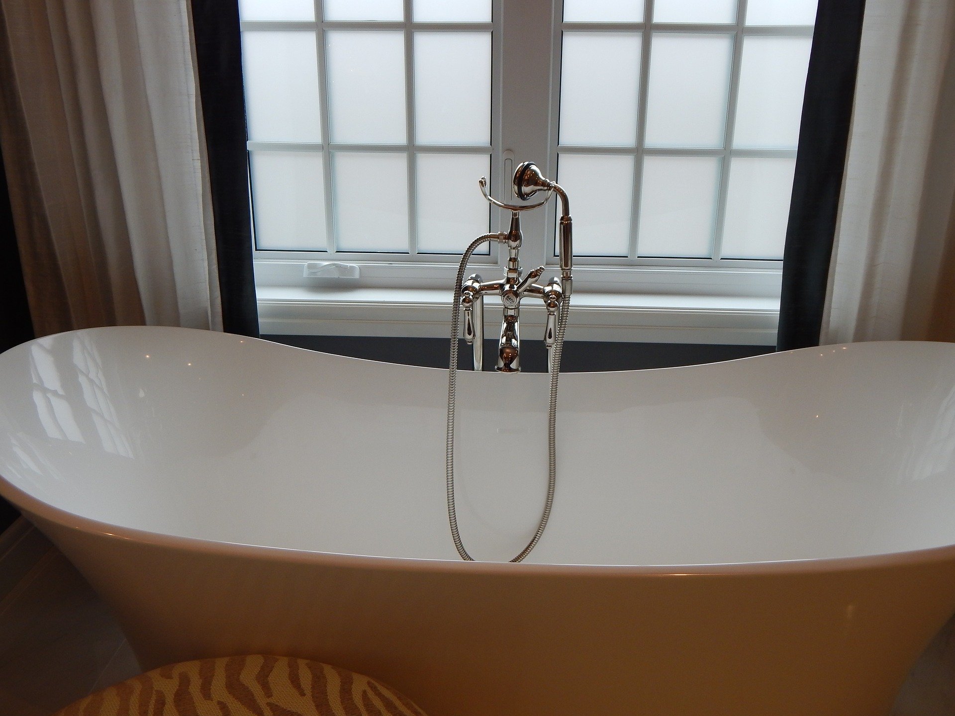 Bathtub. | Source: Erika Wittlieb/Pixabay 