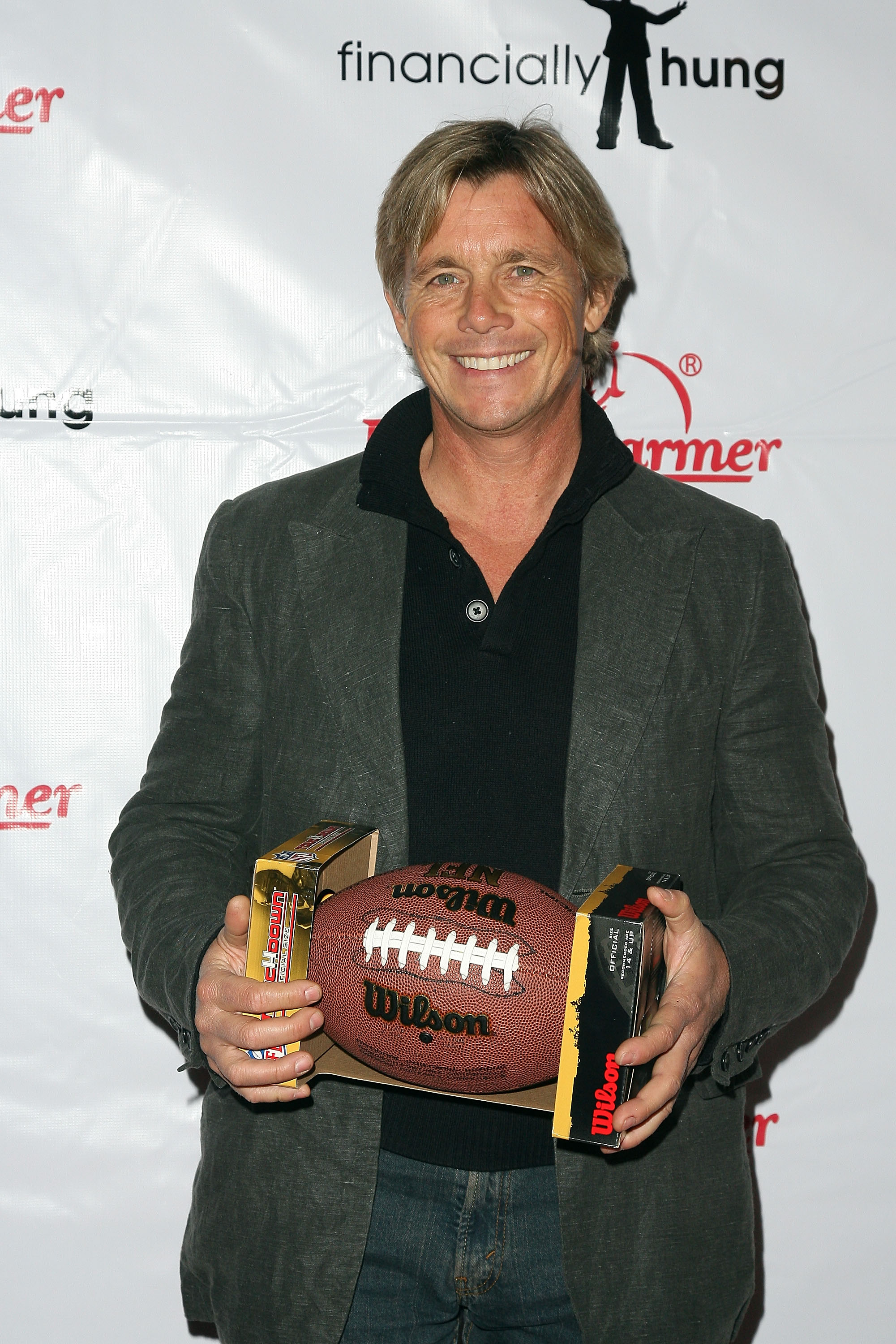Christopher Atkins arrives at the Bench Warmer Trading Cards Toy Drive at the Kress on December 9, 2008 | Source: Getty Images
