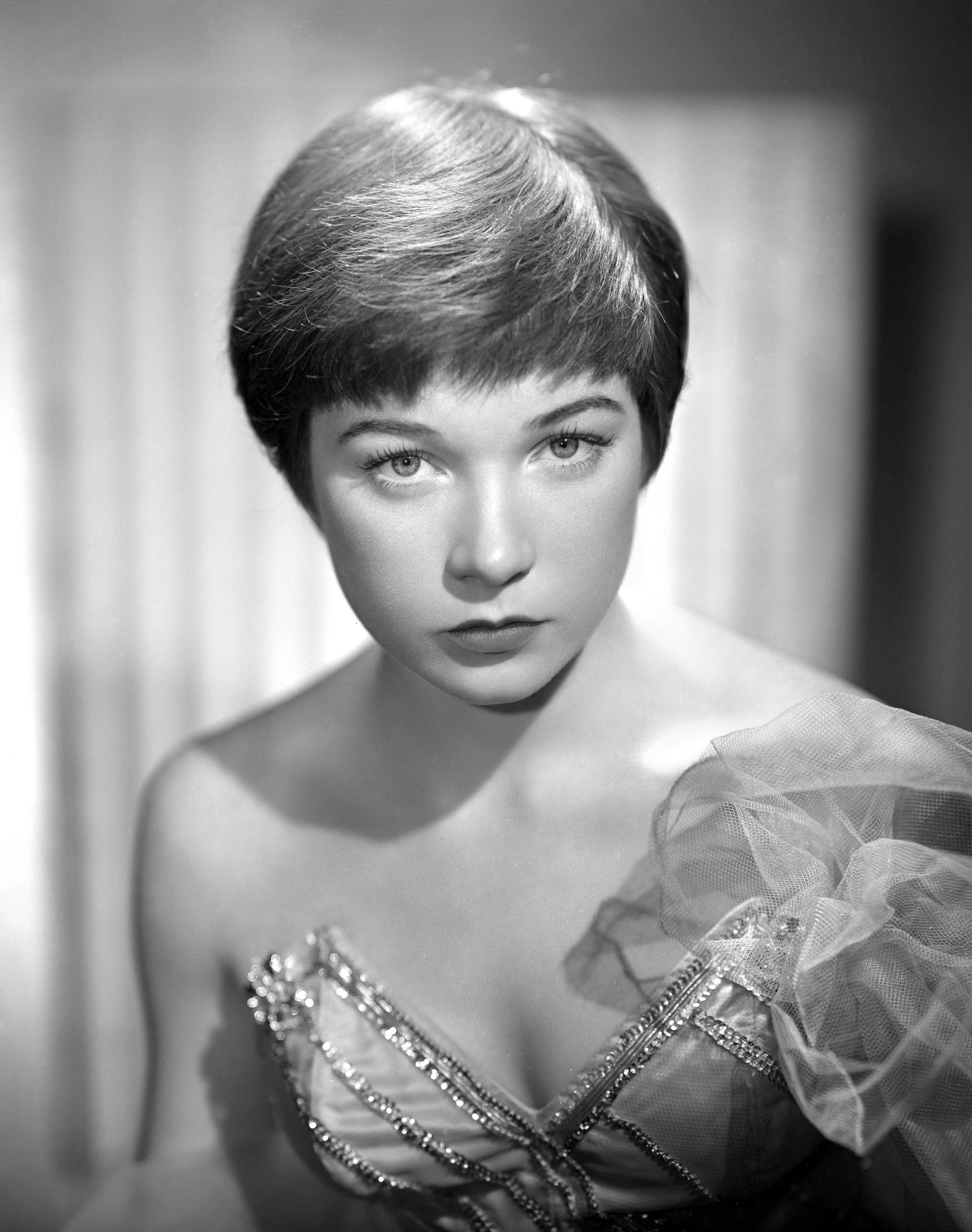 The actress on the set of "Chrysler's Shower of Stars," 1955 | Source: Getty Images