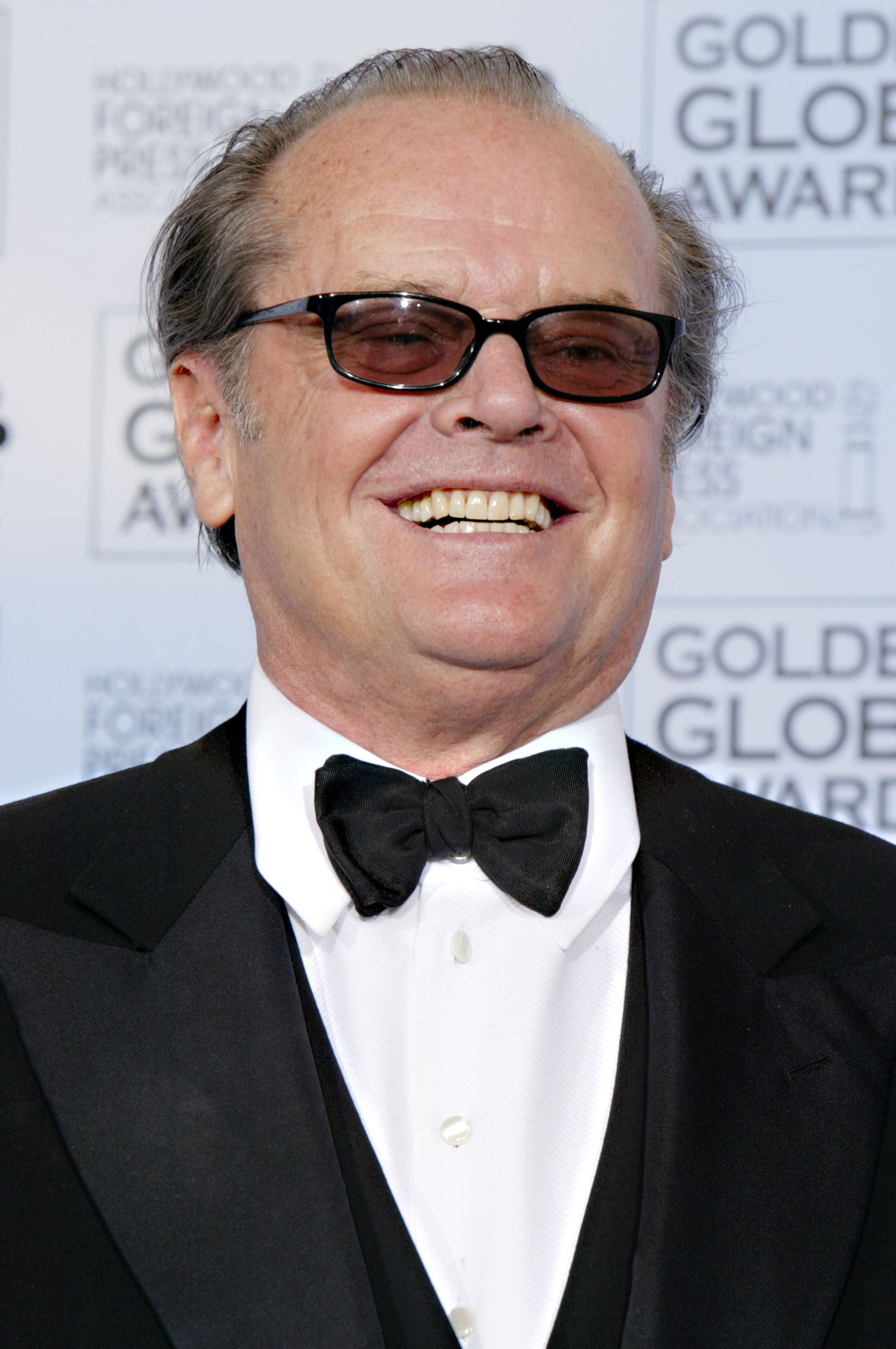 Jack Nicholson pose backstage at the 61st Annual Golden Globe Awards. | Source: Getty Images