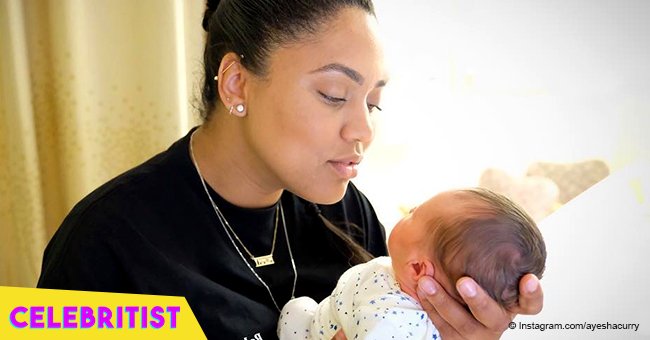 Ayesha Curry proudly flaunts impressive post-baby abs in pic with husband Steph