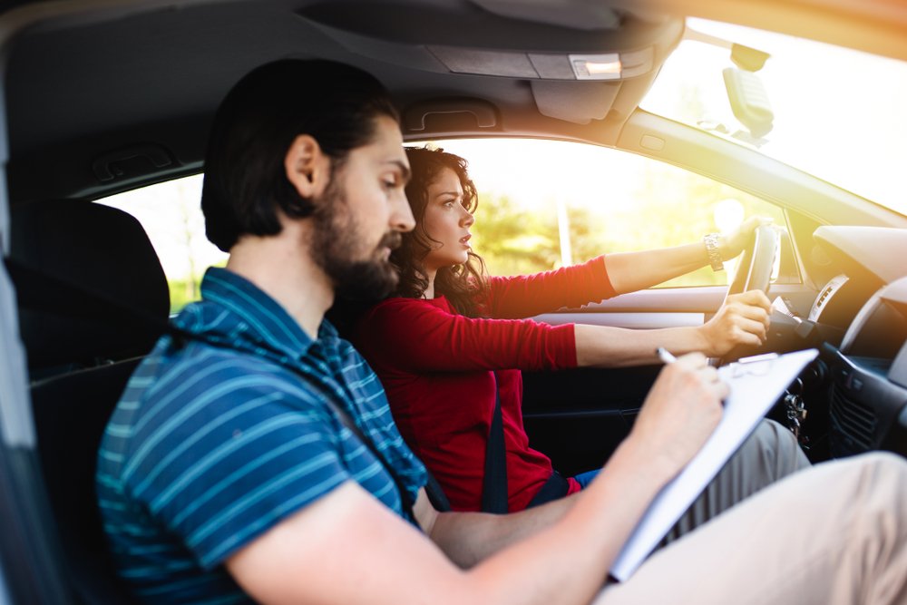 The woman had to pass the final exam to secure her driver's license. | Photo: Shutterstock