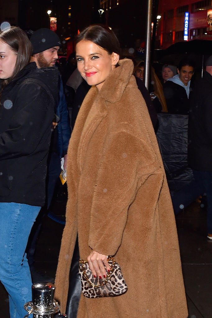 Katie Holmes at Madison Square Garden to attend the Jingle Ball in New York City on December 13, 2019 | Photo: Getty Images