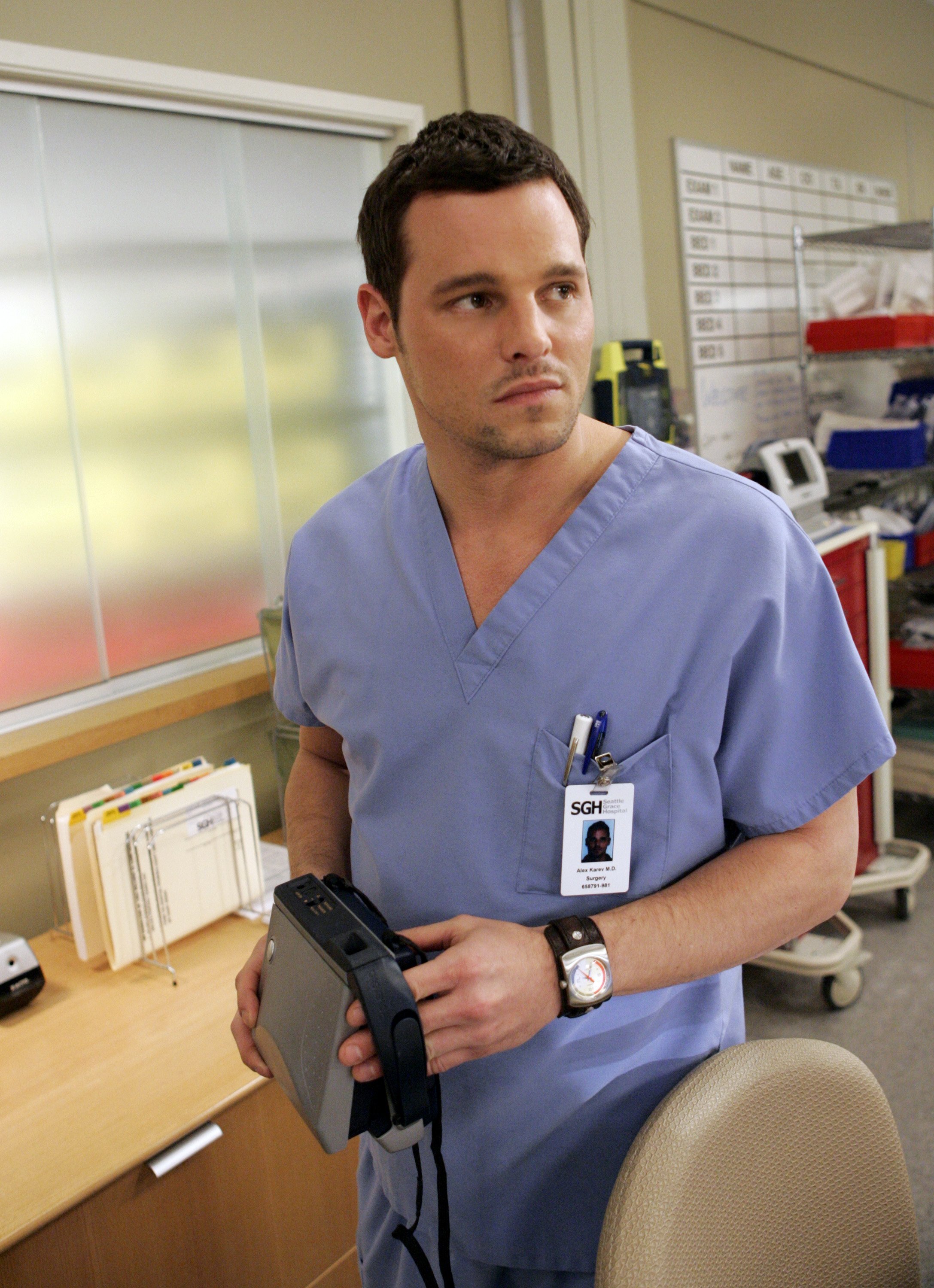 Justin Chambers in an episode of "Grey's Anatomy" on February 15, 2007. | Source: Getty Images.