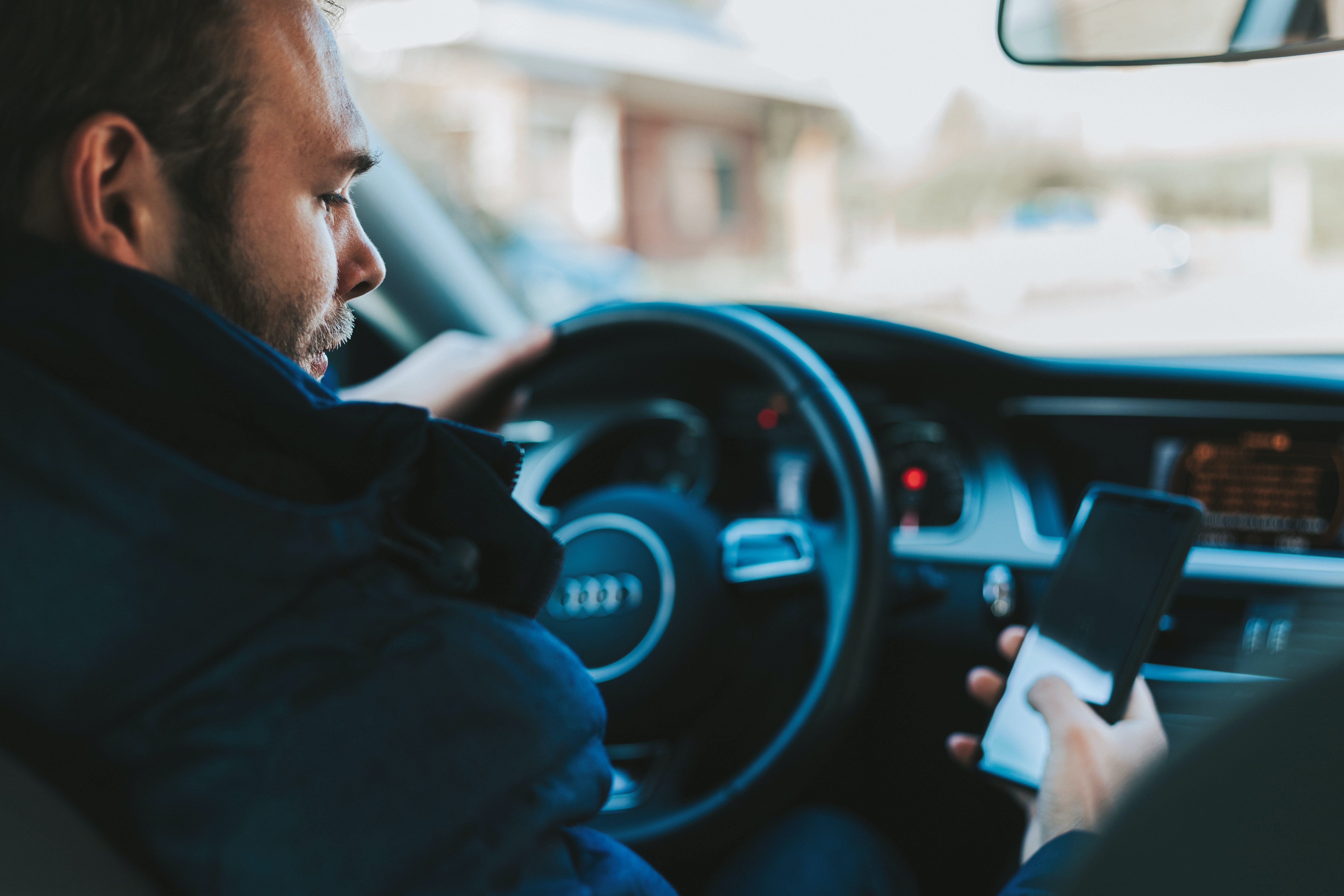 Pete drove around for five days looking for Alice. | Source: Unsplash