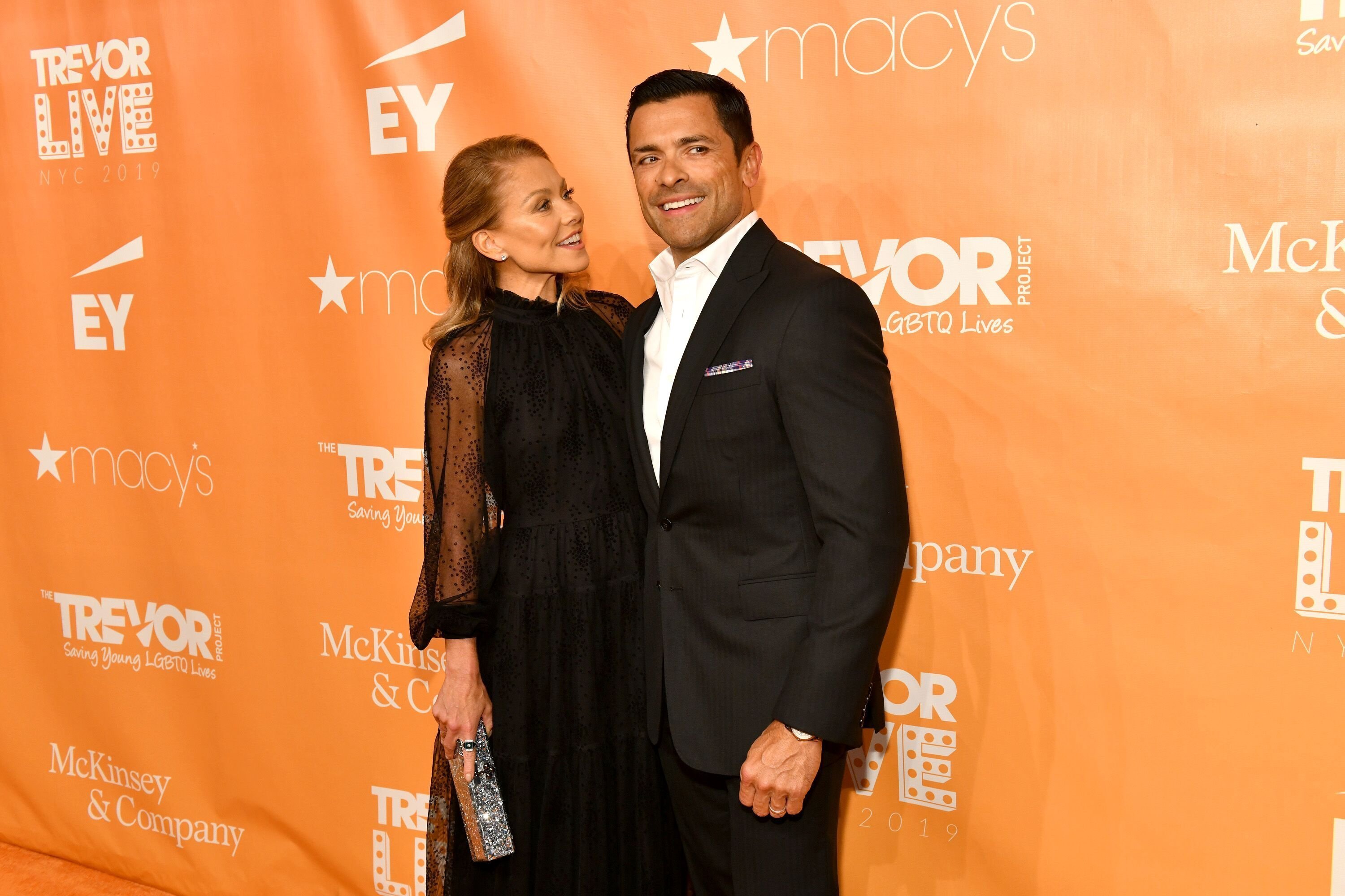 Kelly Ripa and Mark Consuelos at the TrevorLIVE New York Gala on June 17, 2019, in New York City | Photo: Getty Images