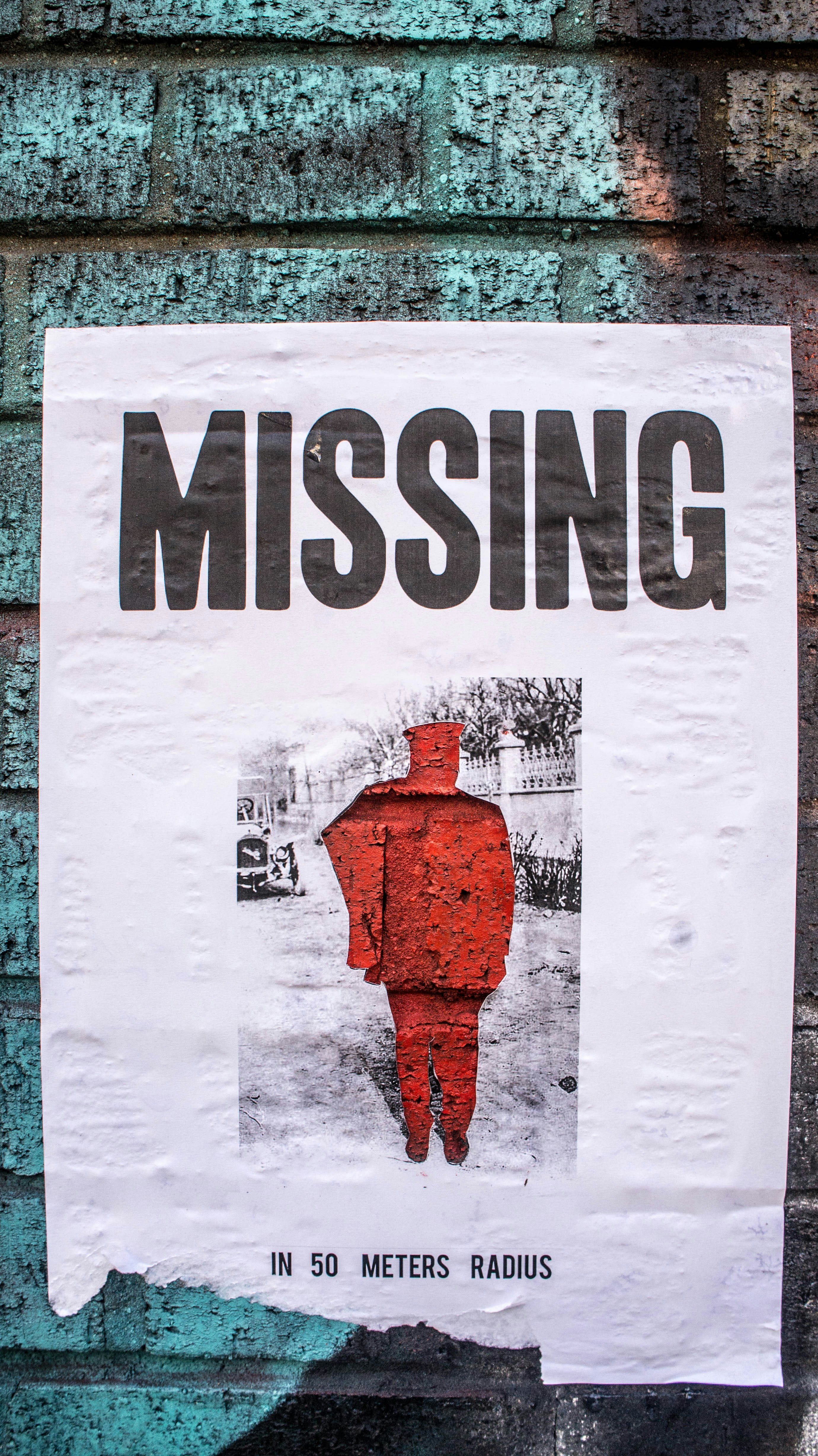 A 'MISSING' poster | Source: Unsplash