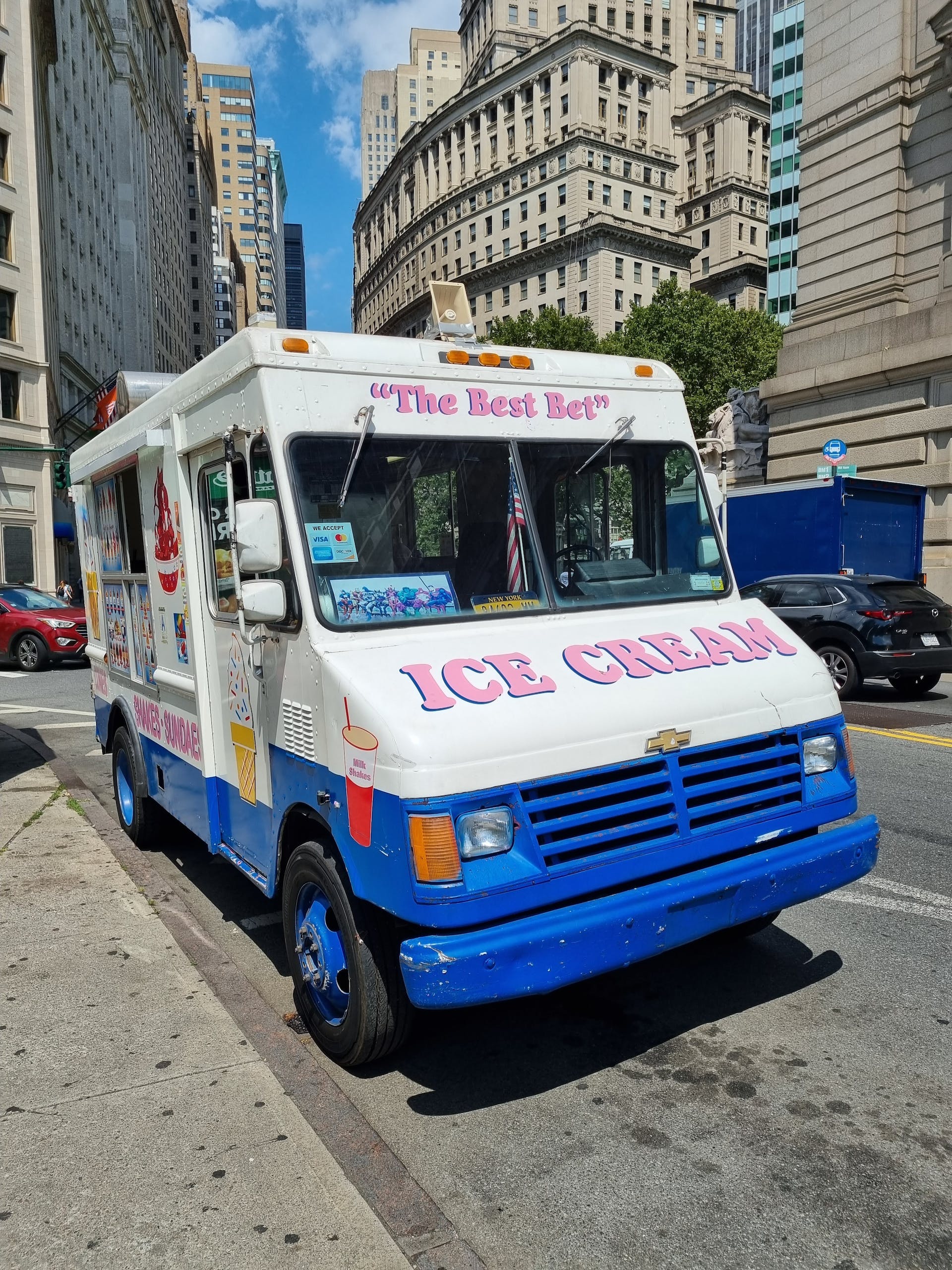 An ice-cream van | Source: Pexels