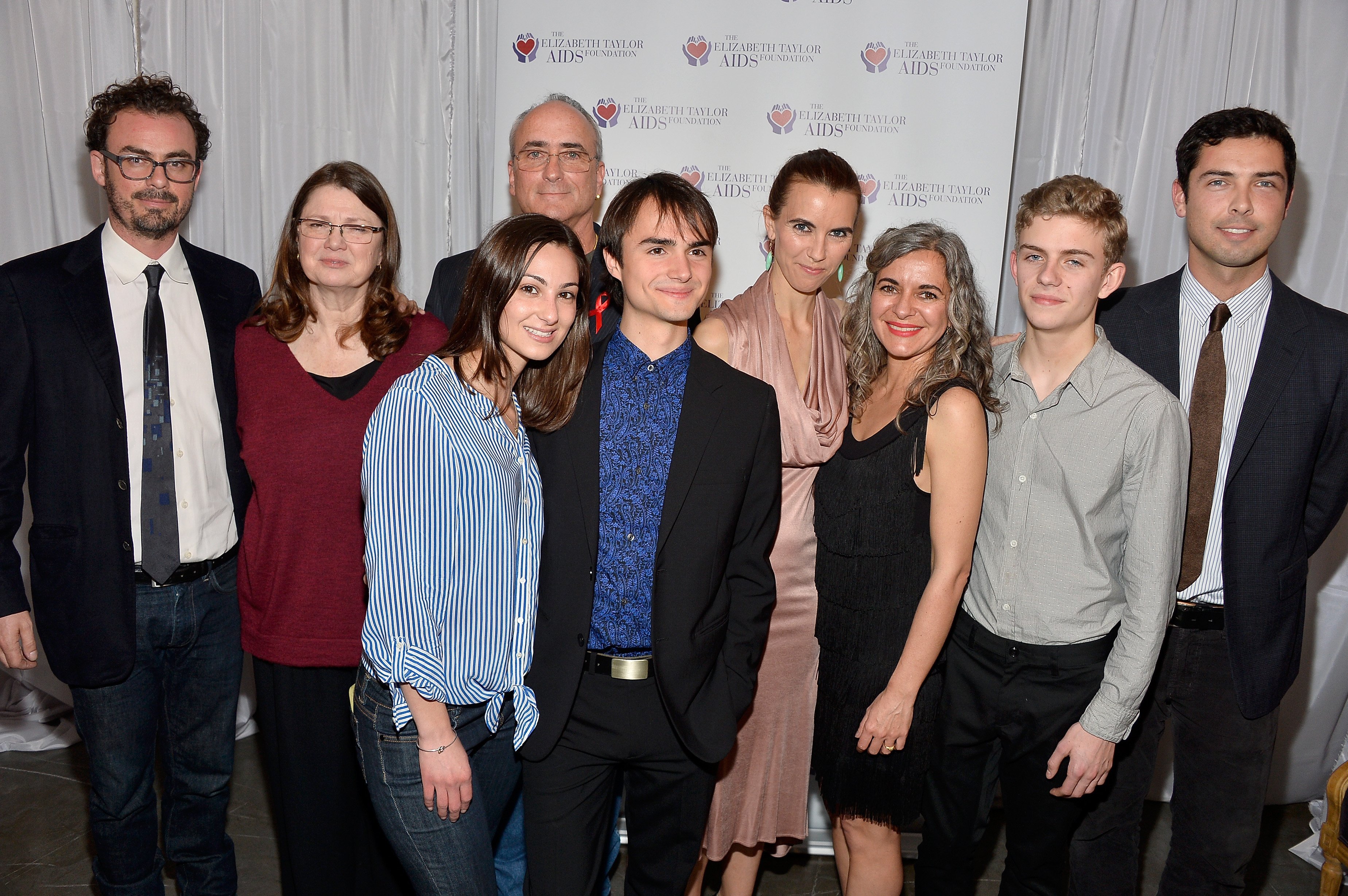 Anthony Cran, Margie Wilding, Christopher Wilding, Alexa and boyfriend Rhys Tivey, Naomi Wilding, Laela Wilding, Finn McMurray, and Caleb Wilding in 2014. I Image: Getty Images.