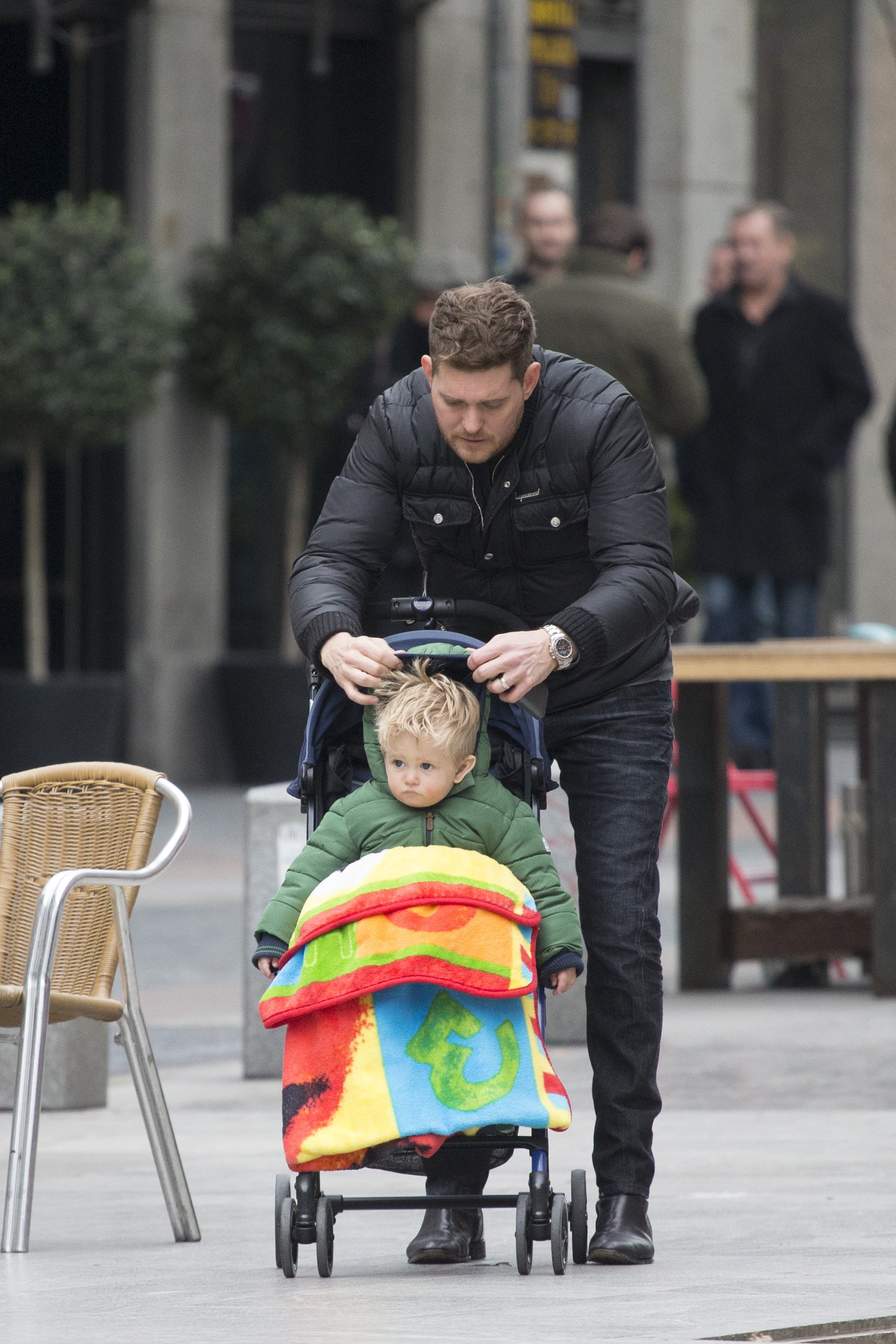 Michael Buble strolling with his son Noah on February 12, 2015, in Madrid, Spain. | Source: Iconic/GC Images/Getty Images