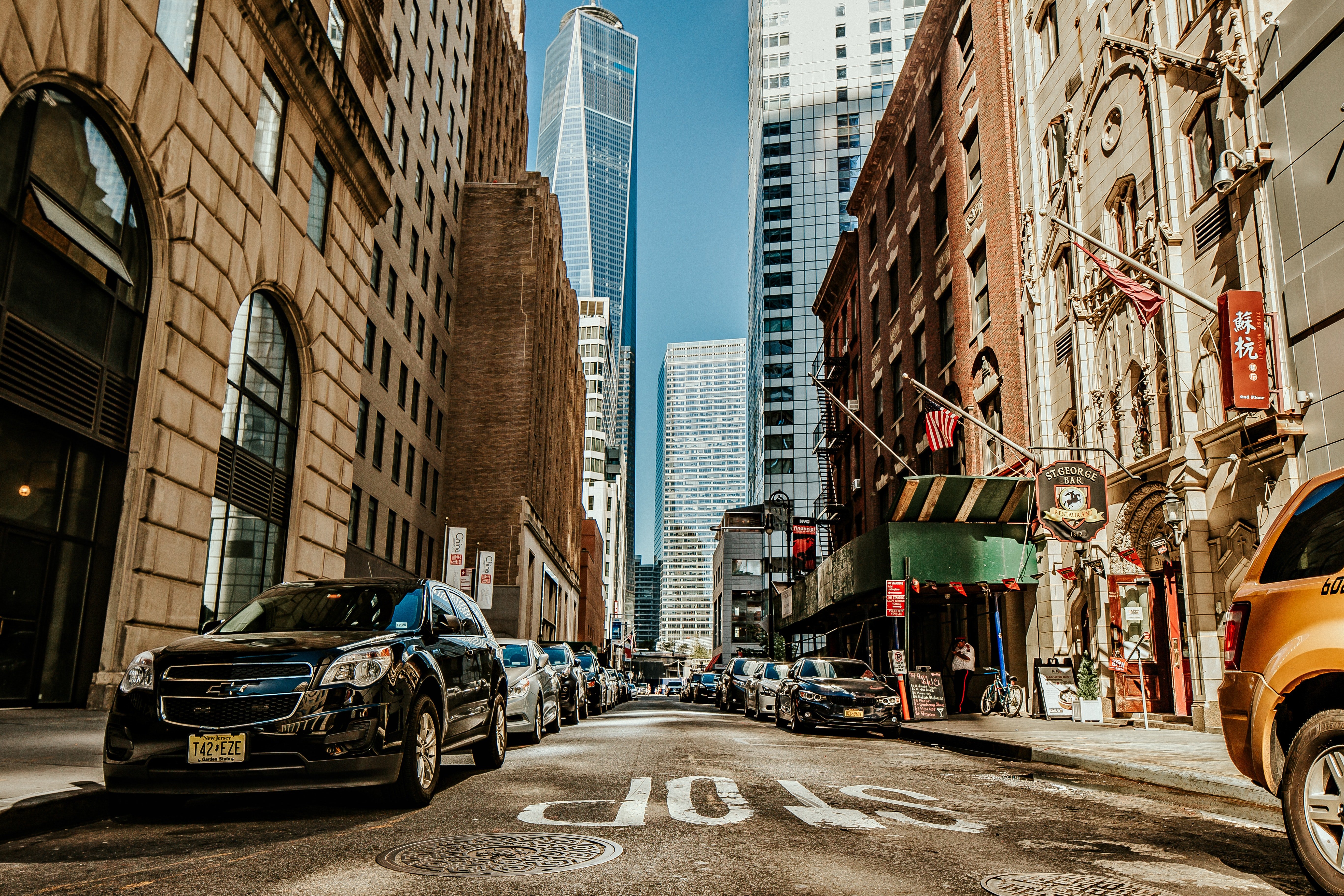 Calle de una gran ciudad. | Foto: Pexels