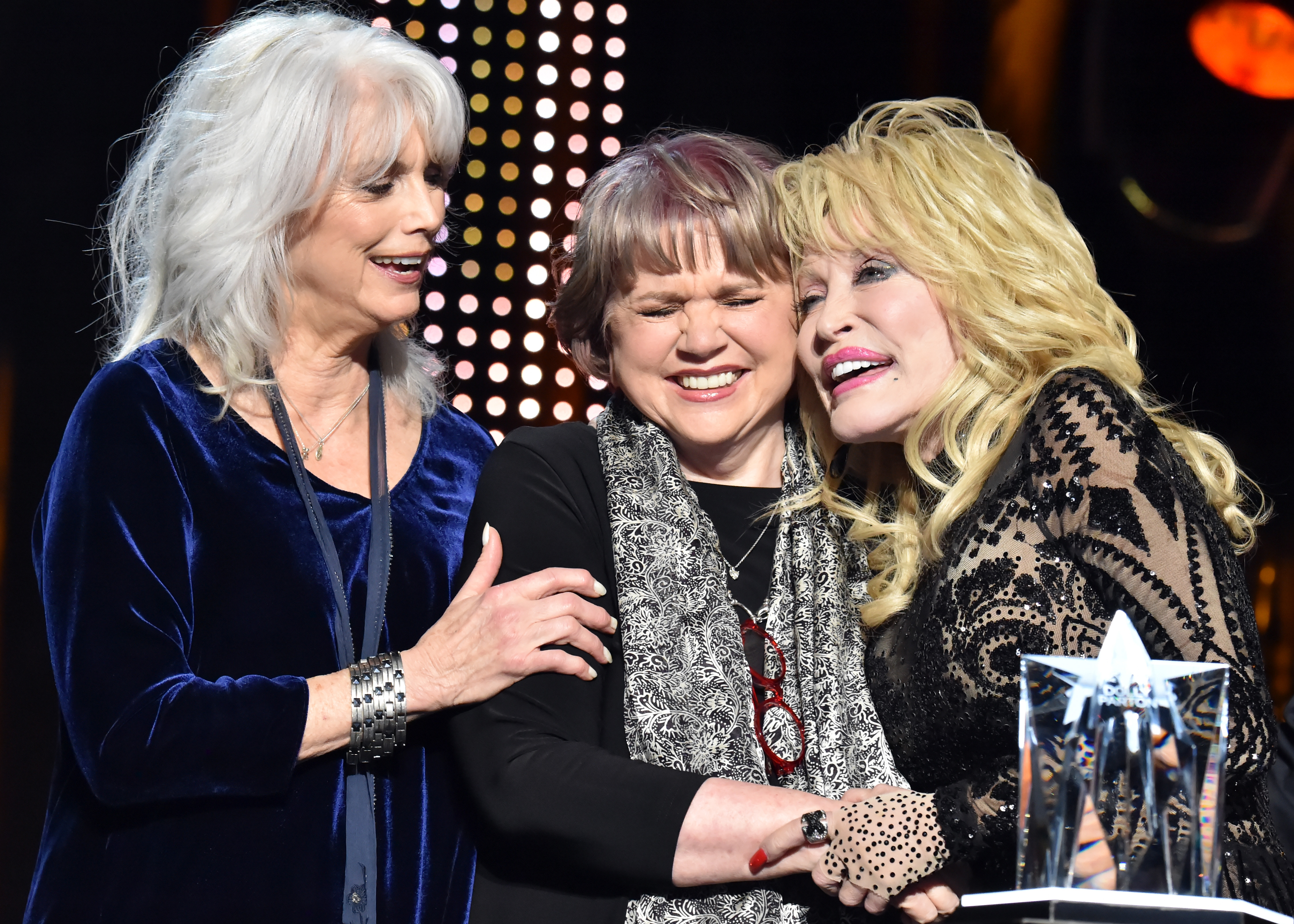 Emmylou Harris, Linda Ronstadt and Dolly Parton on February 8, 2019 in Los Angeles, California. | Source: Getty Images