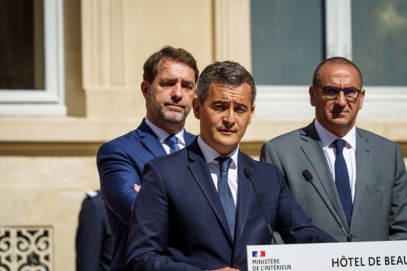 Gérald Darmanin est photographié pour Paris Match lors de la passation des pouvoirs entre Christophe Castaner et le nouveau ministre de l'Intérieur Gérald Darmanin. |Photo : Getty Images Gérald Darmanin est photographié pour Paris Match lors de la passation des pouvoirs entre Christophe Castaner et le nouveau ministre de l'Intérieur Gérald Darmanin. |Photo : Getty Images