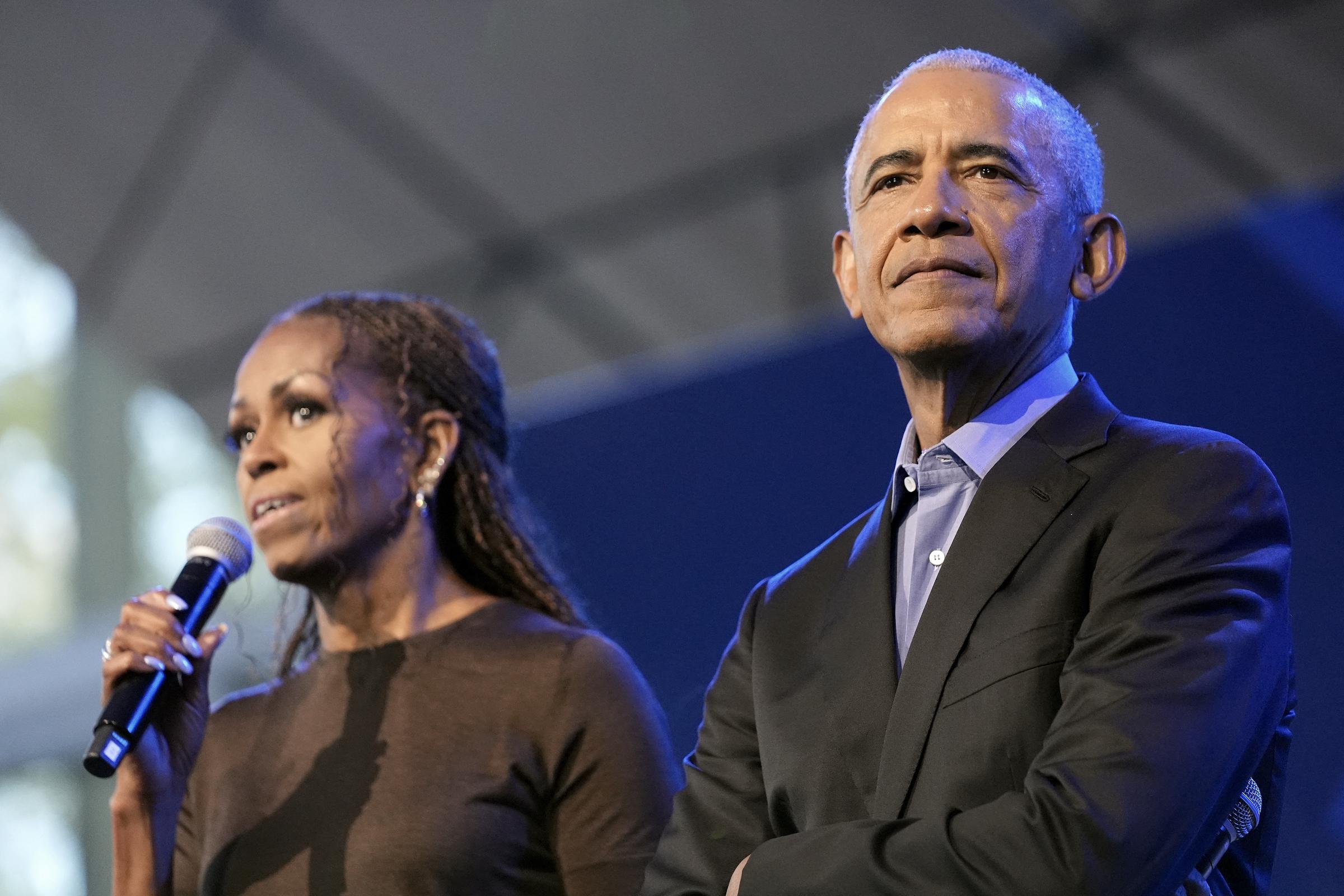 Barack and Michelle Obama attended a stakeholders' event at the Barack Obama Presidential Center in Chicago on June 16, 2026. The evening took an emotional turn after Barack saw the deeply personal detail in Michelle's outfit. | Source: Getty Images
