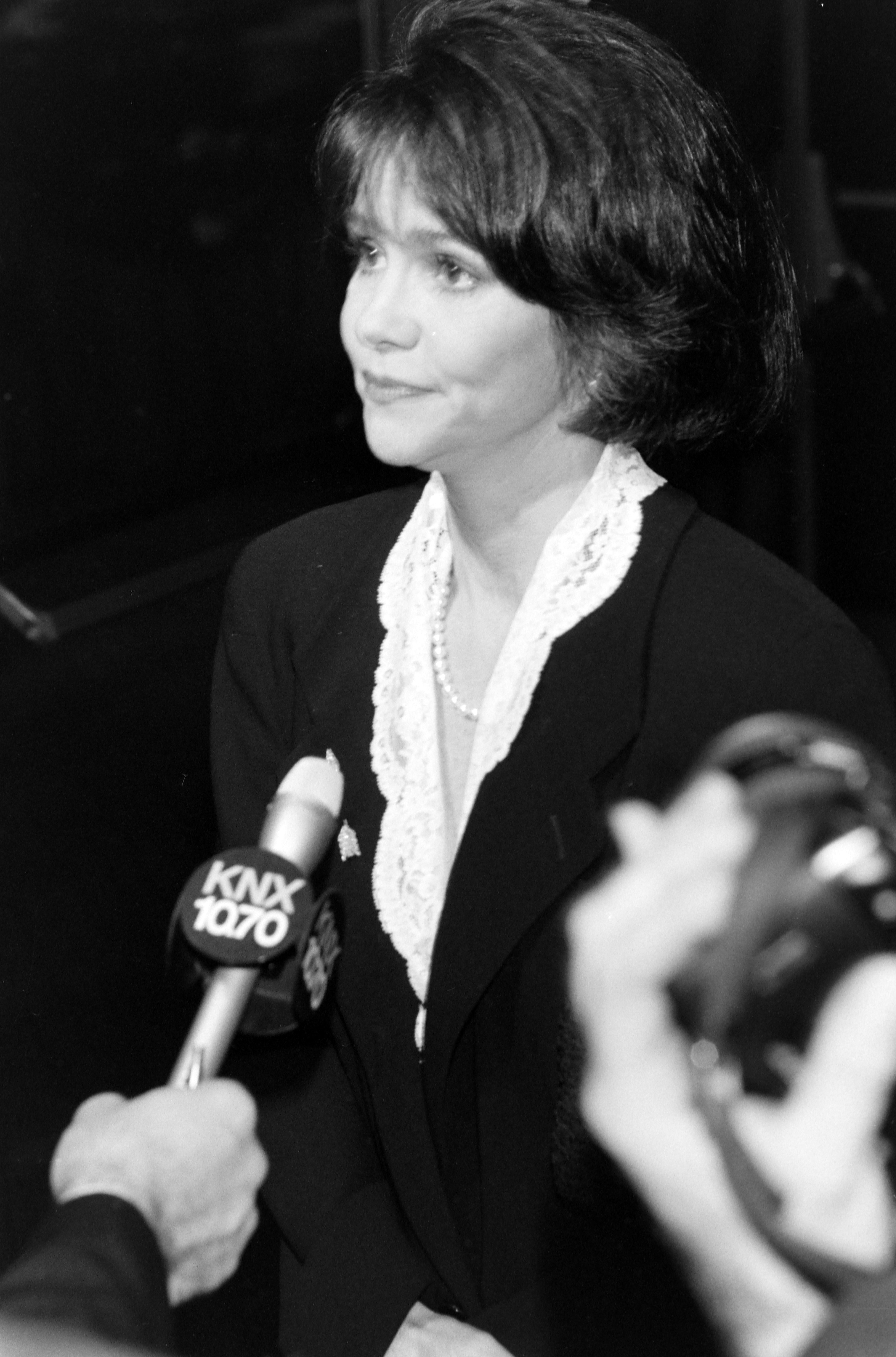 Sally Field at the 1993 AMPAS Gala  Celebrating Female Oscar Winners on January 28. | Source: Getty Images