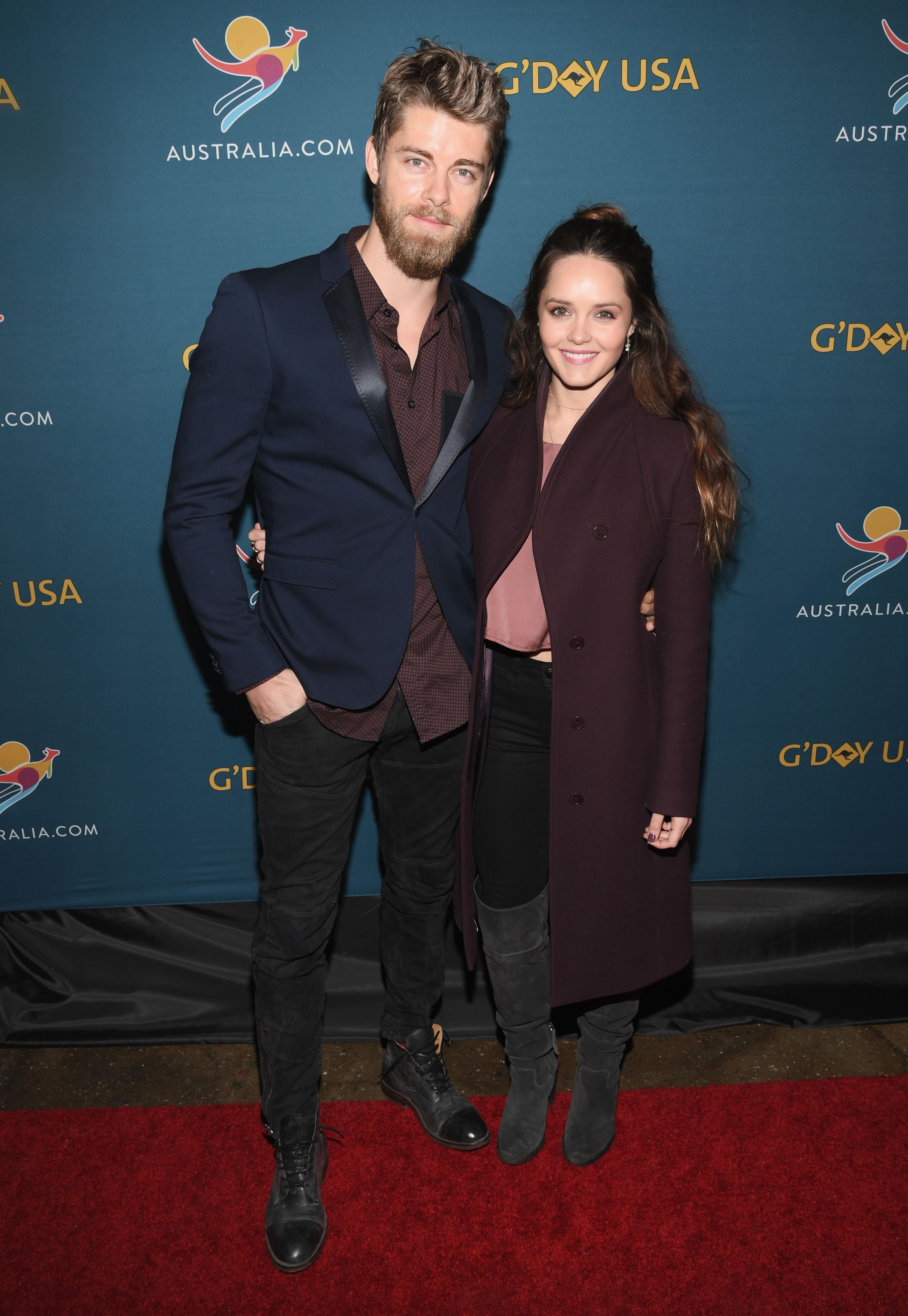 Luke Mitchell and Rebecca Breeds at the "Virtual Tour of Australia" in 2017 in New York City | Source: Getty Images 