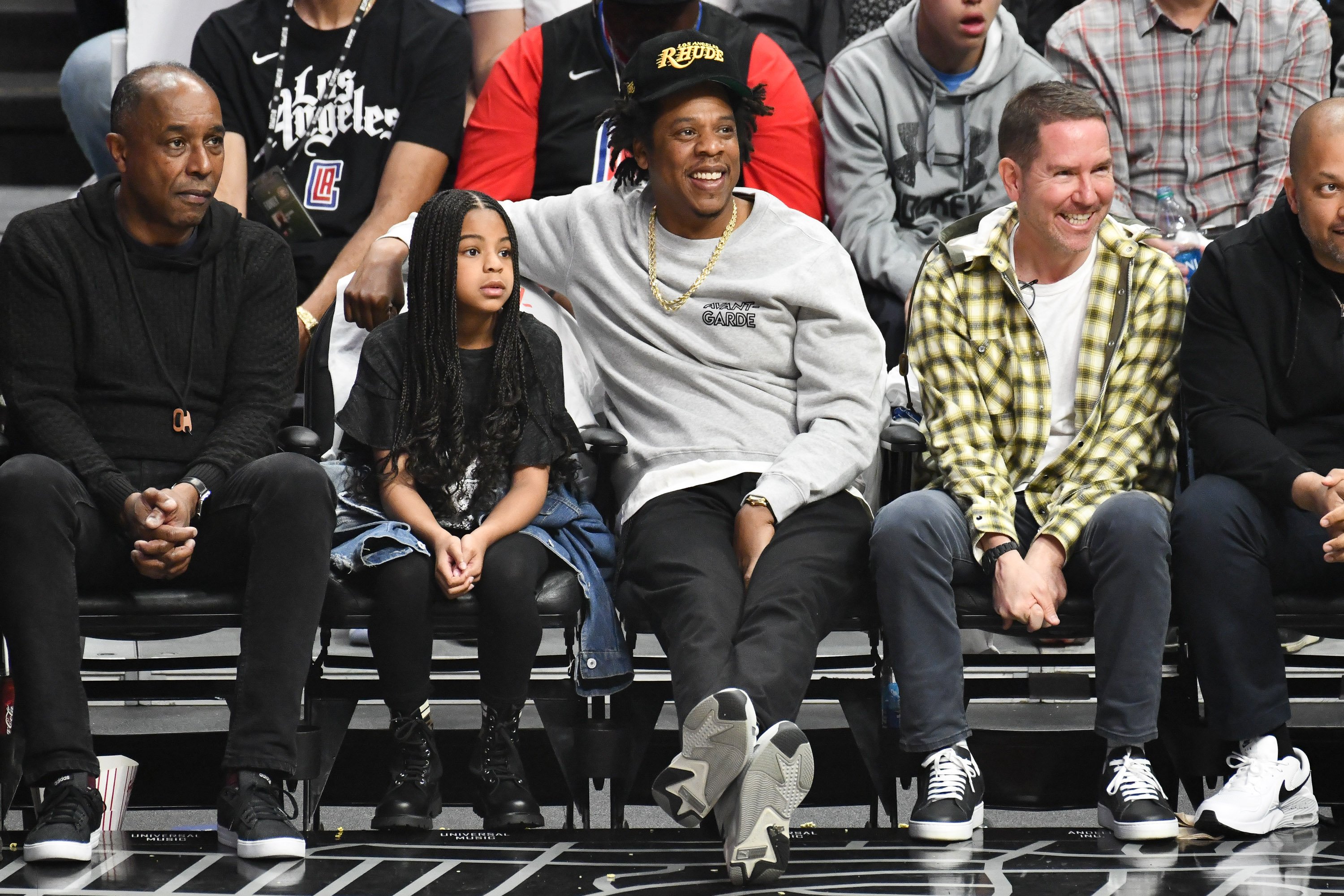 Blue Ivy with her father, Jay-Z watching the game between the Lakers and the Clippers on March 8, 2020 at the Staples Center. | Photo: Getty Images