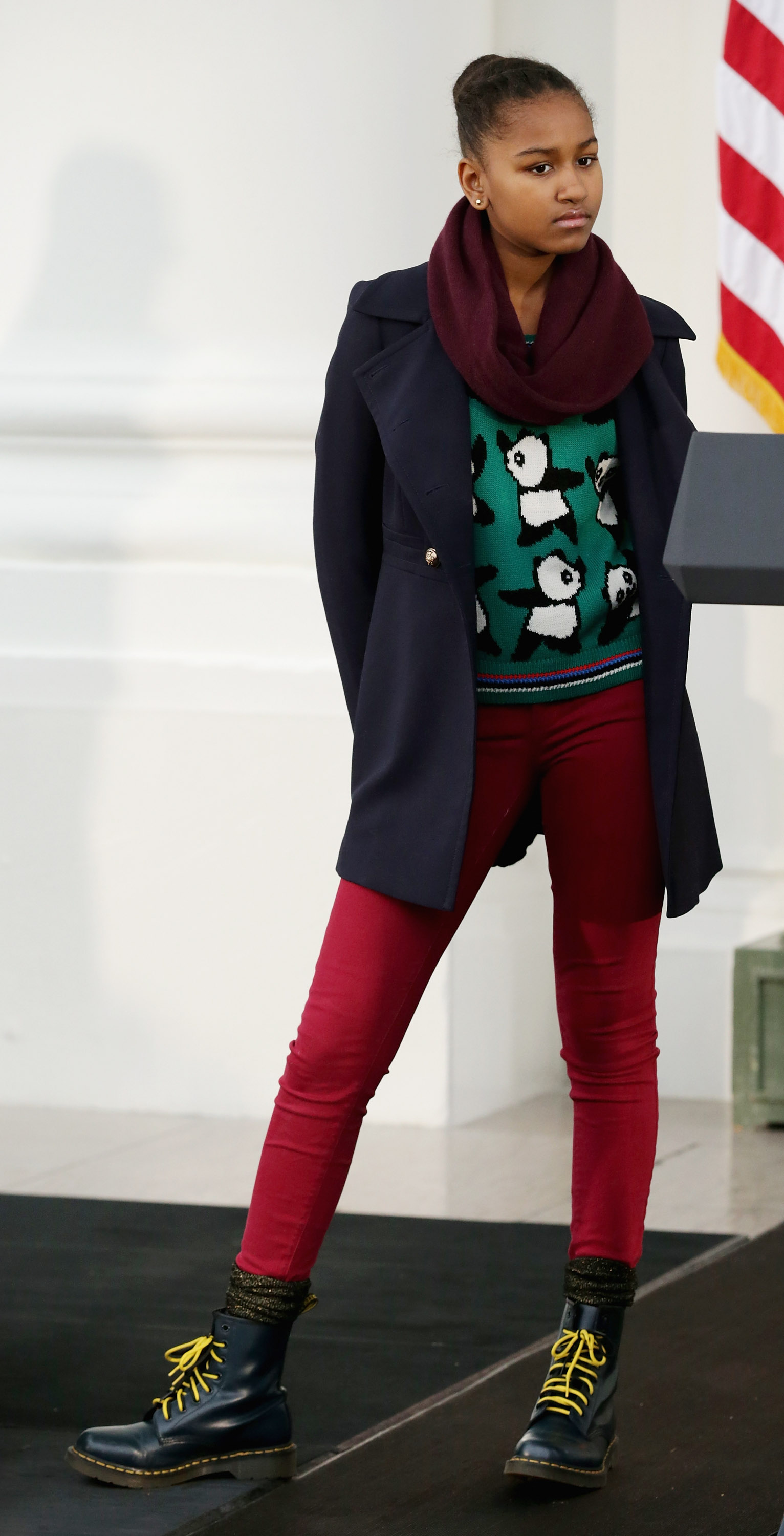 Sasha Obama in the White House in Washington D.C. on November 27, 2013 | Source: Getty Images