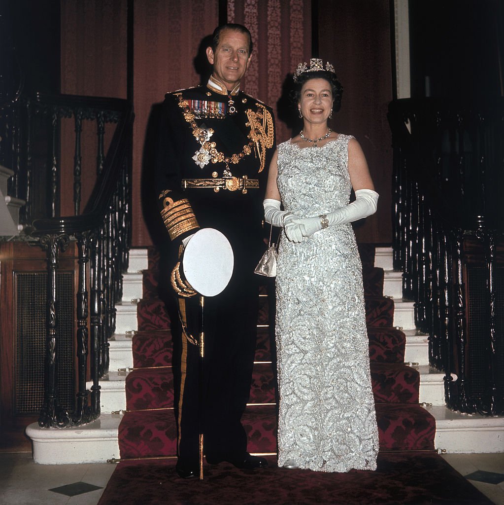 Queen Elizabeth II and Prince Philip Duke of Edinburgh on the occasion of their 25th silver wedding anniversary celebrations held at Buckingham Palace, 20th November 1972 | Photo: Getty Images