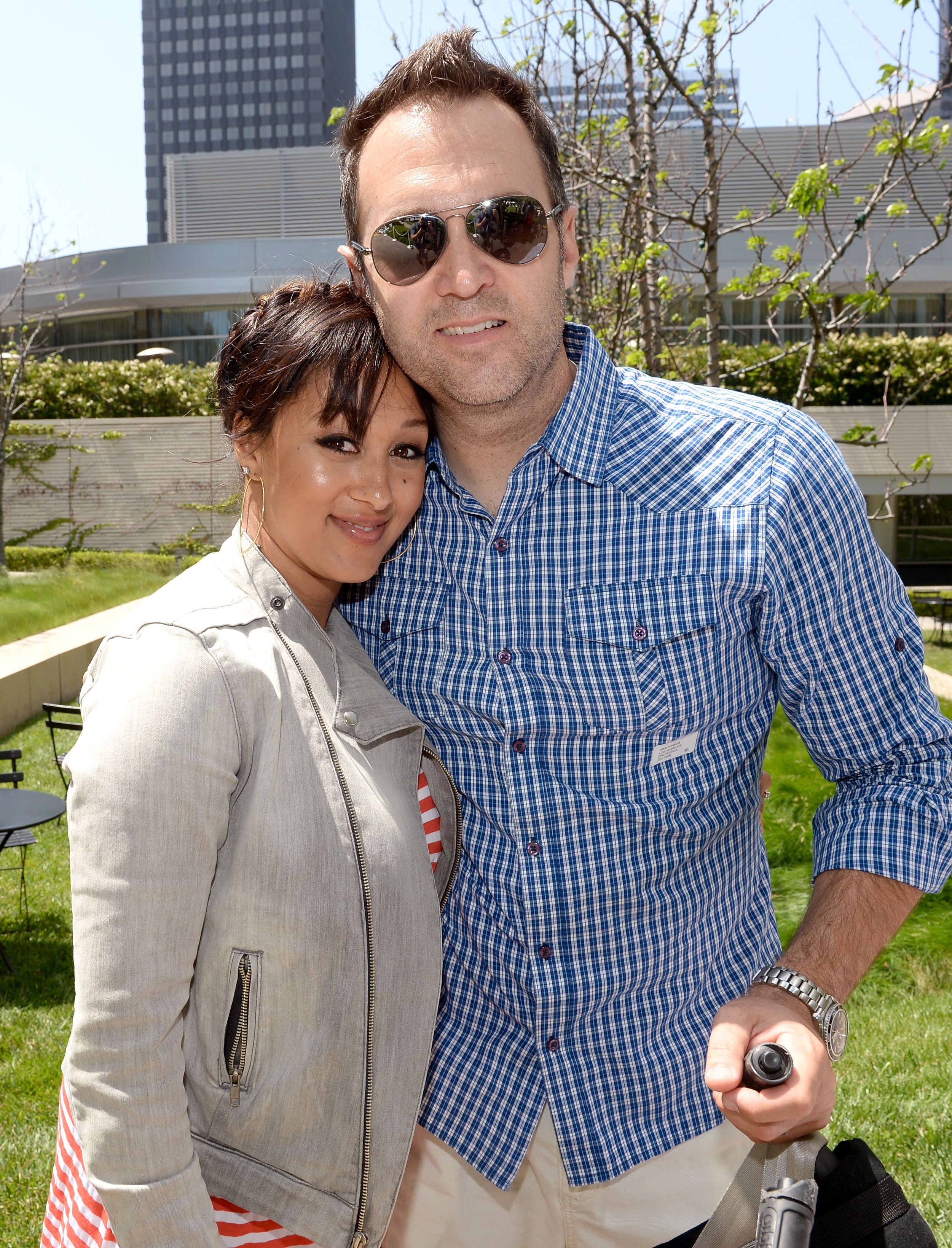 Adam Housley and wife Tamera Mowry at the Elizabeth Glaser Pediatric AIDS Foundation's 24th Annual "A Time For Heroes"  in 2013 in Los Angeles, California | Source: Getty Images