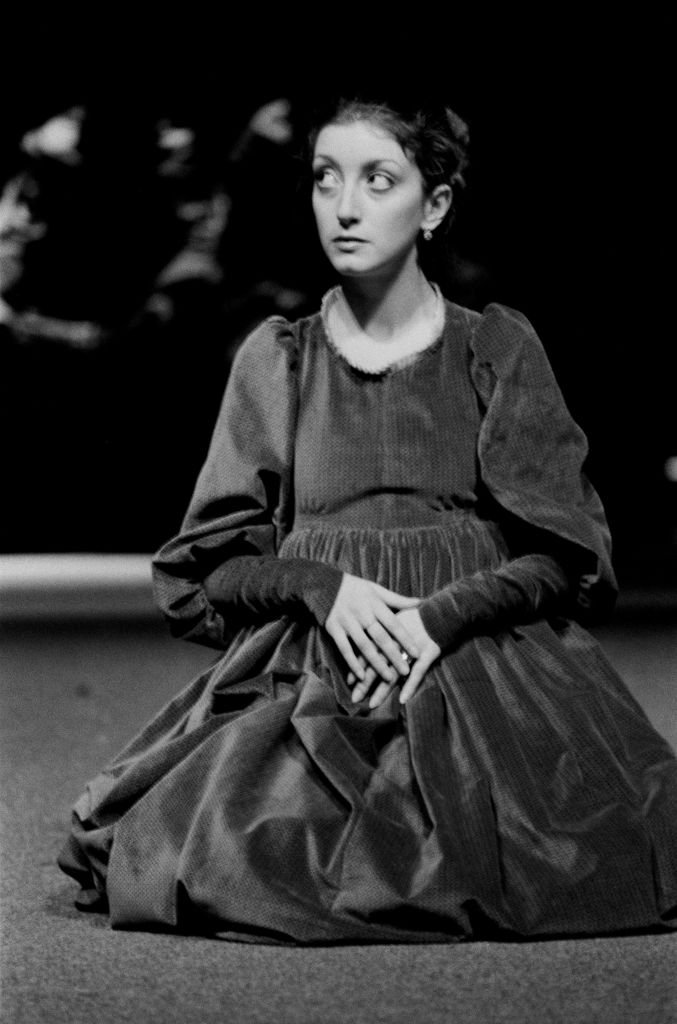 L'actrice Pascale Ogier au Théâtre des Amandiers jouant Katherine de Heilbronn de l'auteur allemand Heinrich Von Kleist, le 5 novembre 1979 à Nanterre, France. | Photo : Getty Images