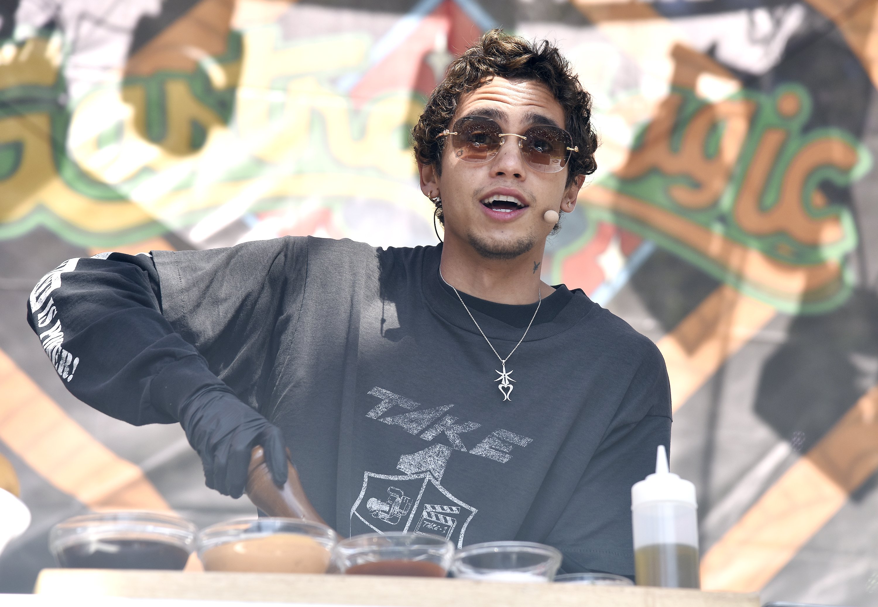 Dominic Fike at a culinary demonstration during the 2022 Outside Lands Music and Arts Festival in San Francisco | Source: Getty Images