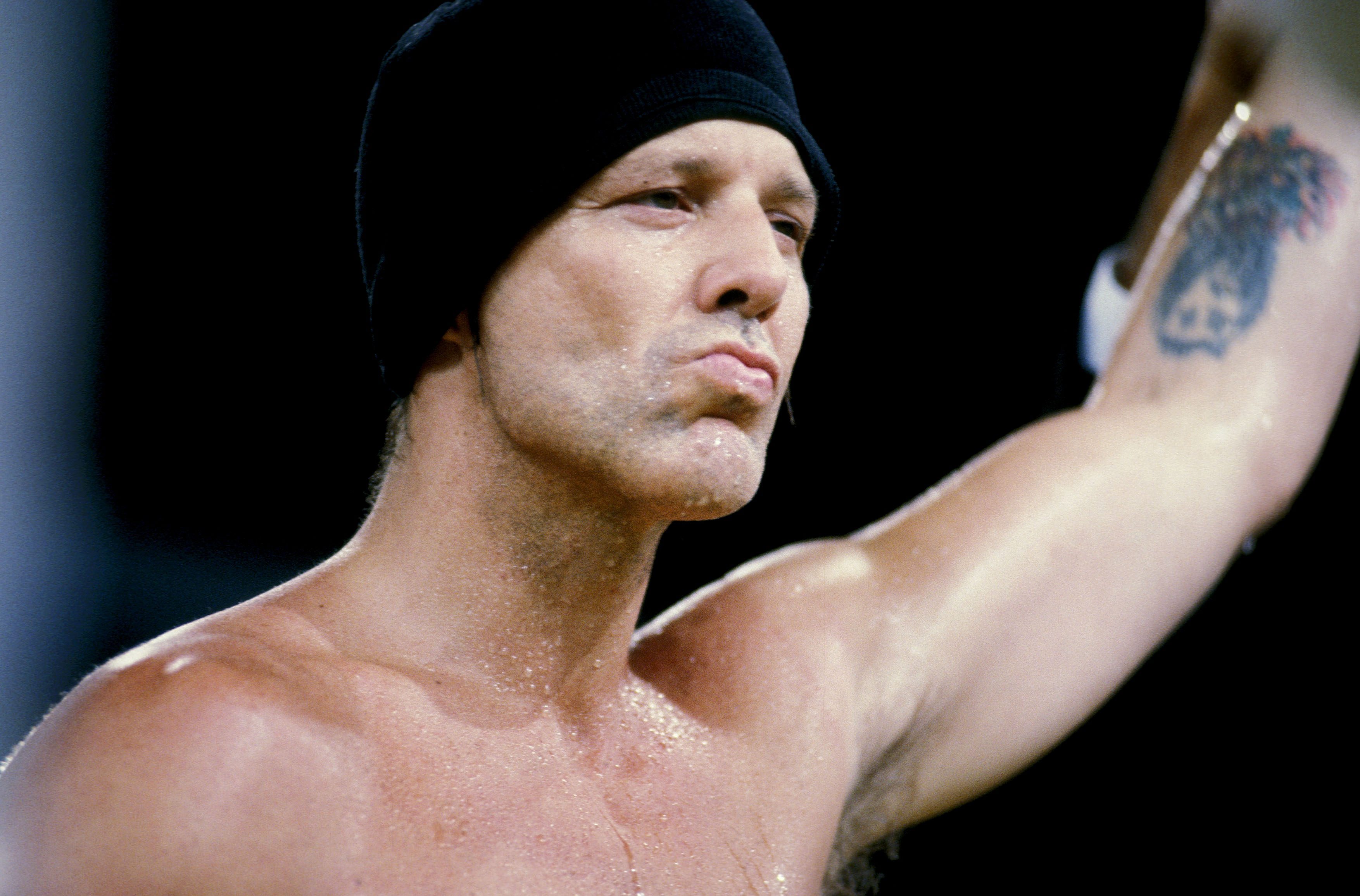 Mickey Rourke at a boxing exhibition on August 1, 1993 in Buenos Aires, Argentina. | Source: Getty Images