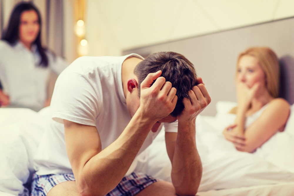 Cheating husband | Shutterstock