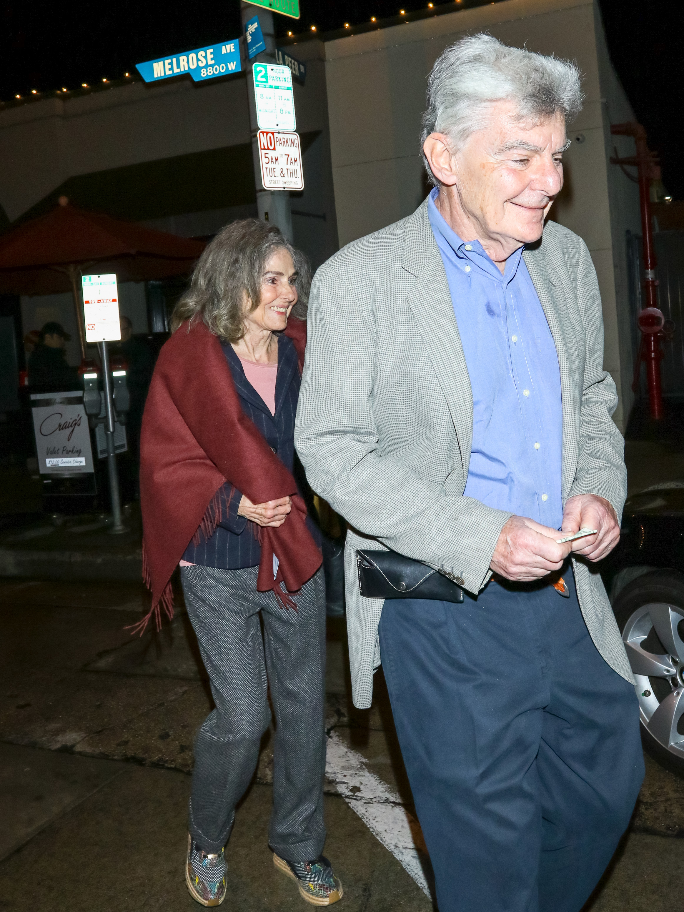 In March 2018, they were spotted out together in Los Angeles, photographed walking near the corner of Melrose Avenue.