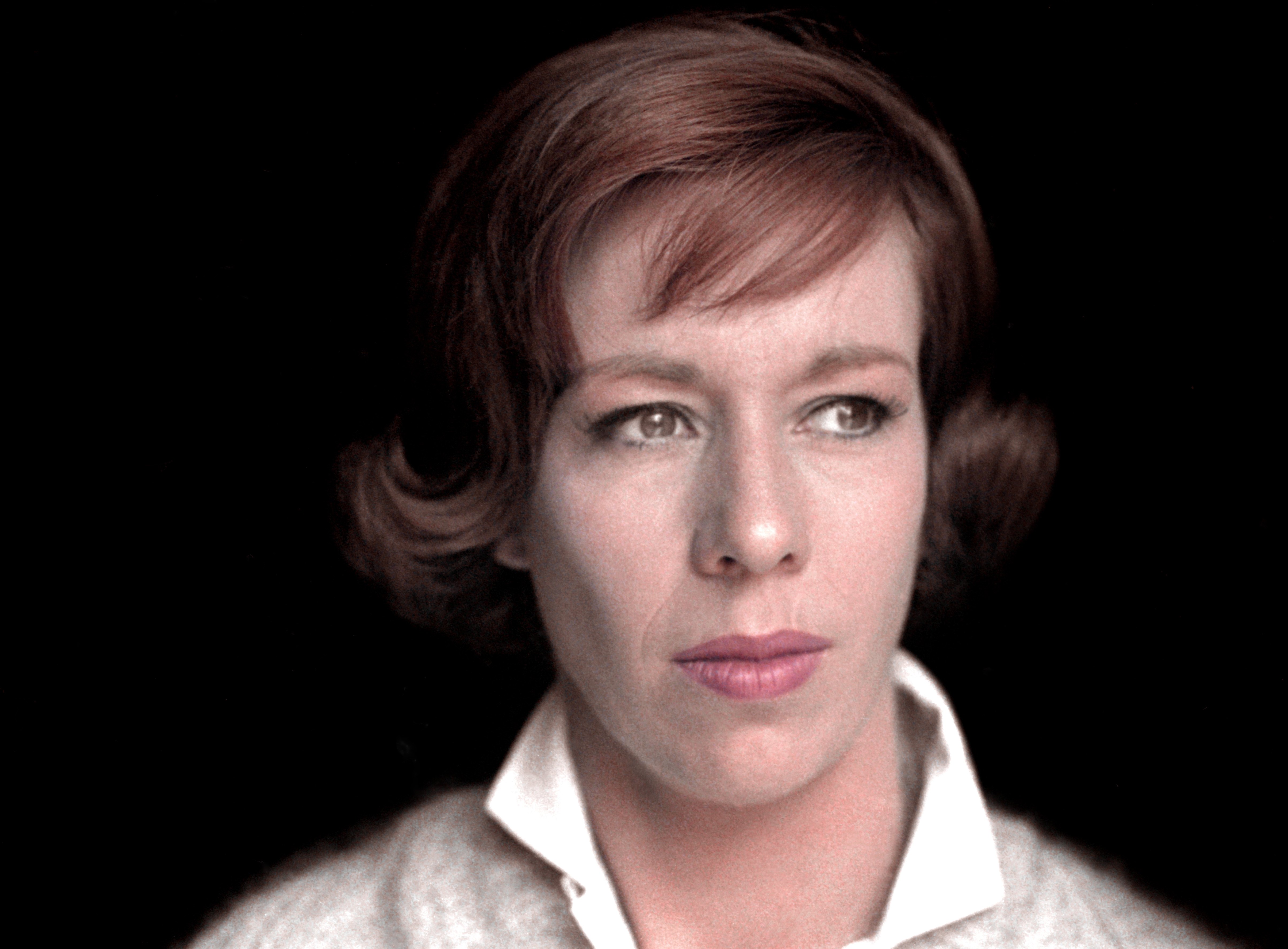 A portait of Carol Burnett in June 1963 in Los Angeles | Source: Getty Images